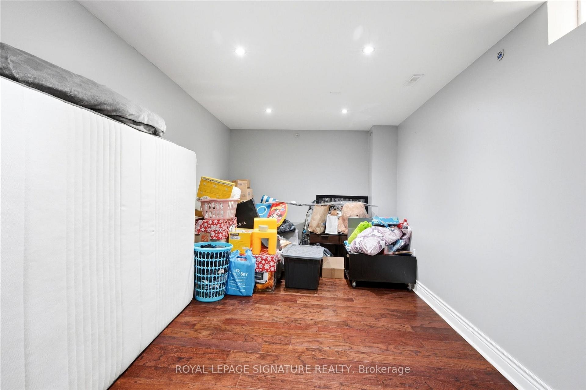 









85


Vivians

Crescent,
Brampton,




ON
L6Y 4V2

