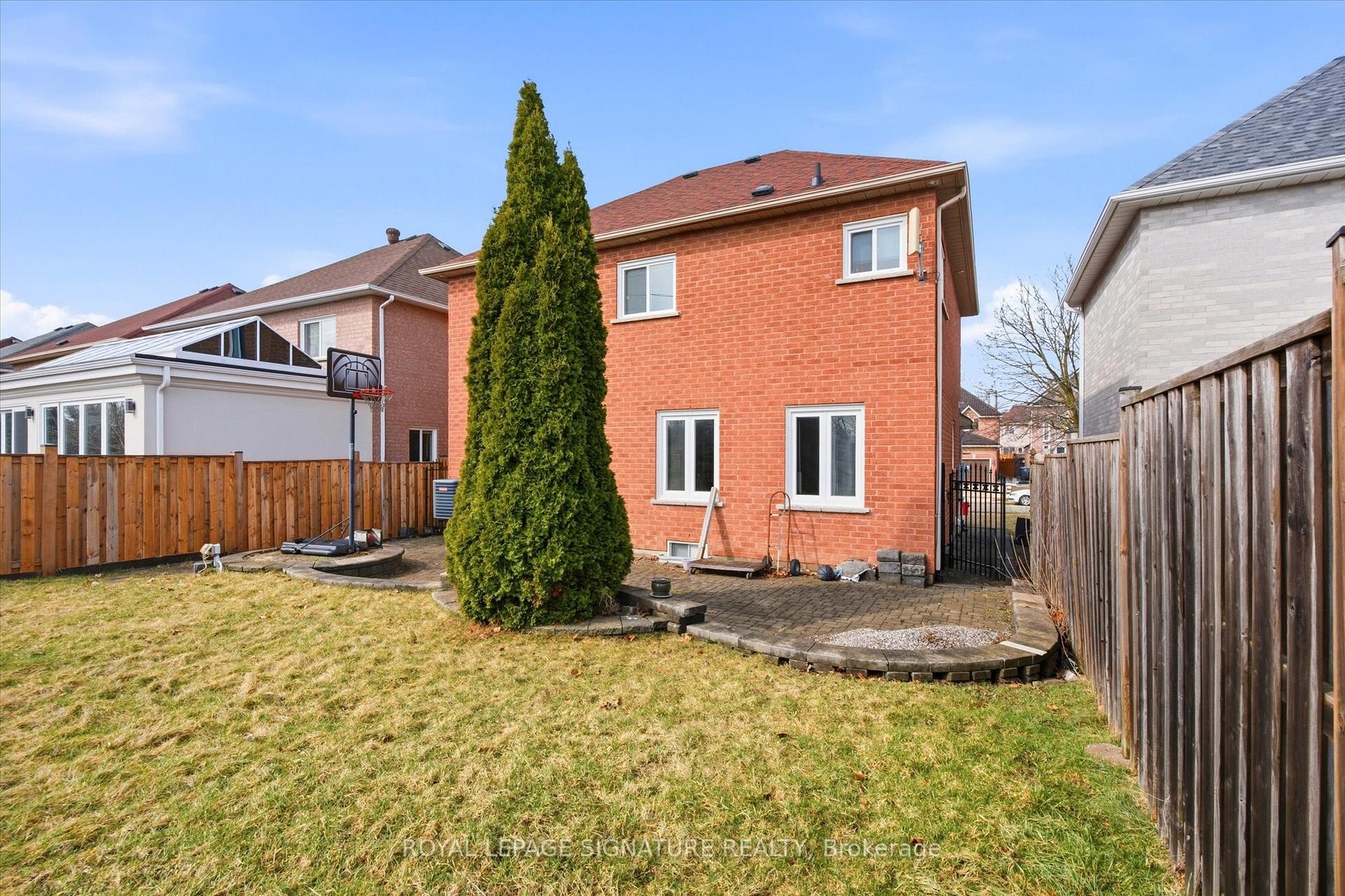 









85


Vivians

Crescent,
Brampton,




ON
L6Y 4V2

