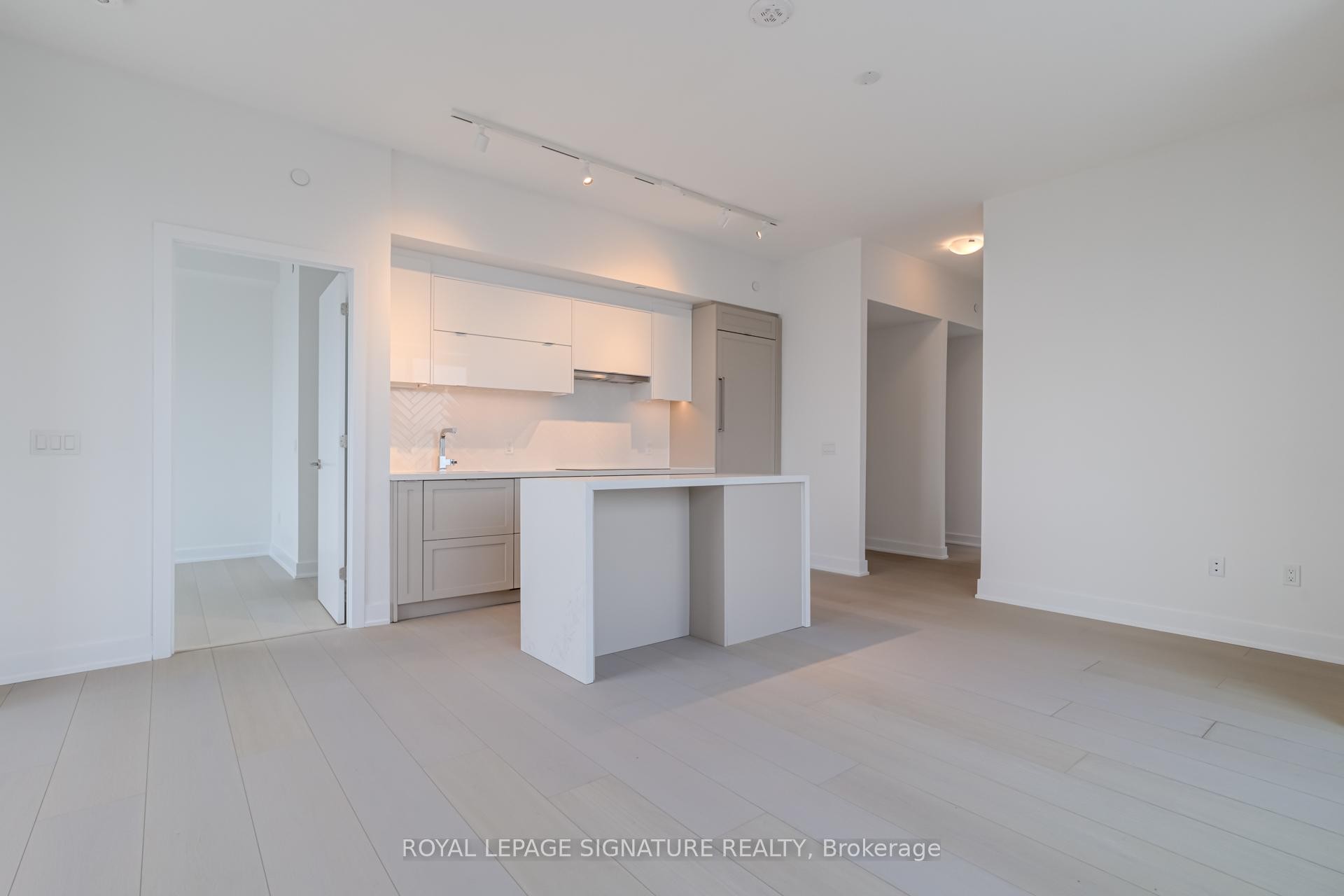 









2


Teagarden

Court, 1304,
Toronto,




ON
M2N 0L6

