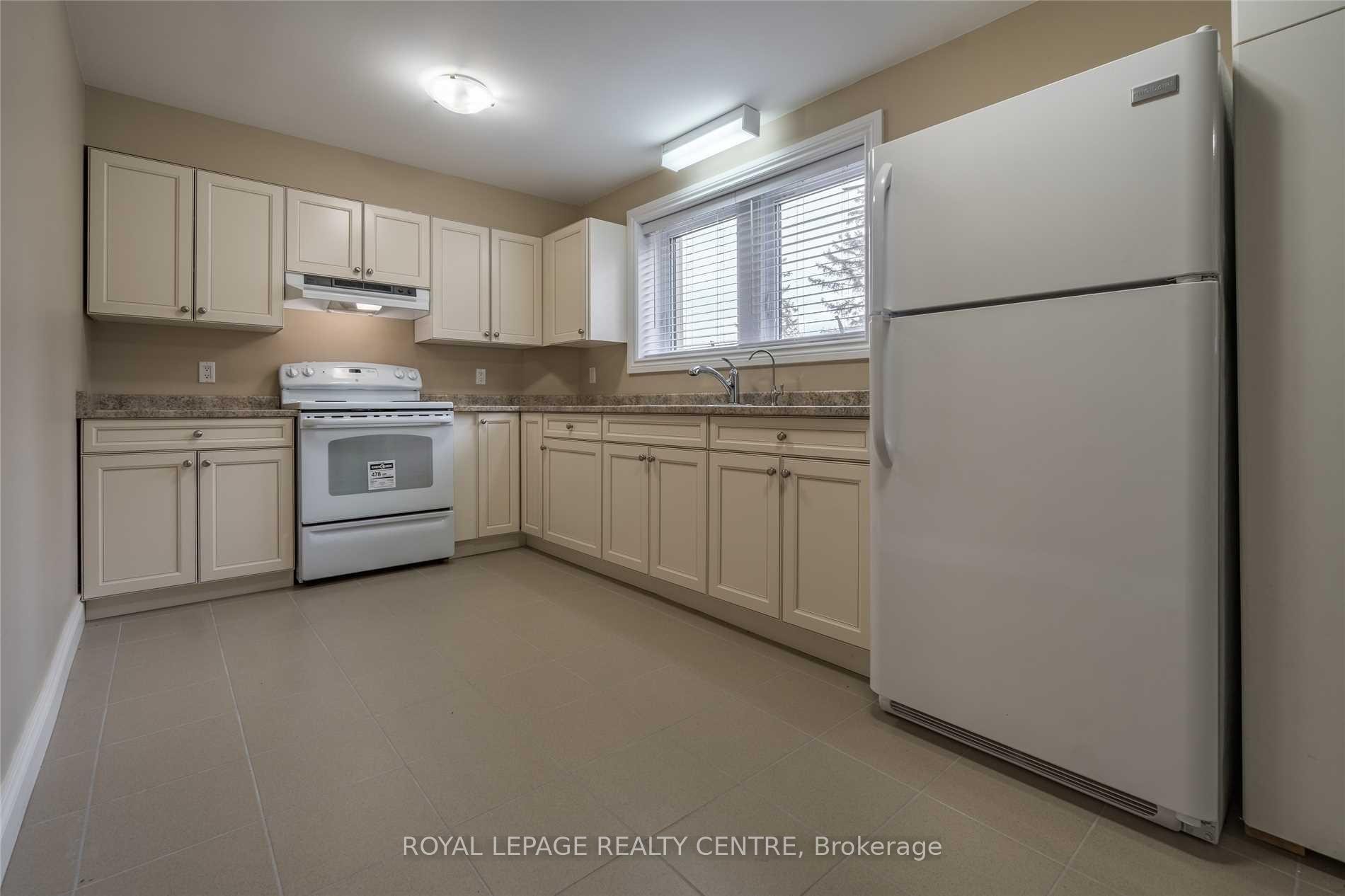 









5425


Eighth

Line, 4,
Milton,




ON
L9E 1A3

