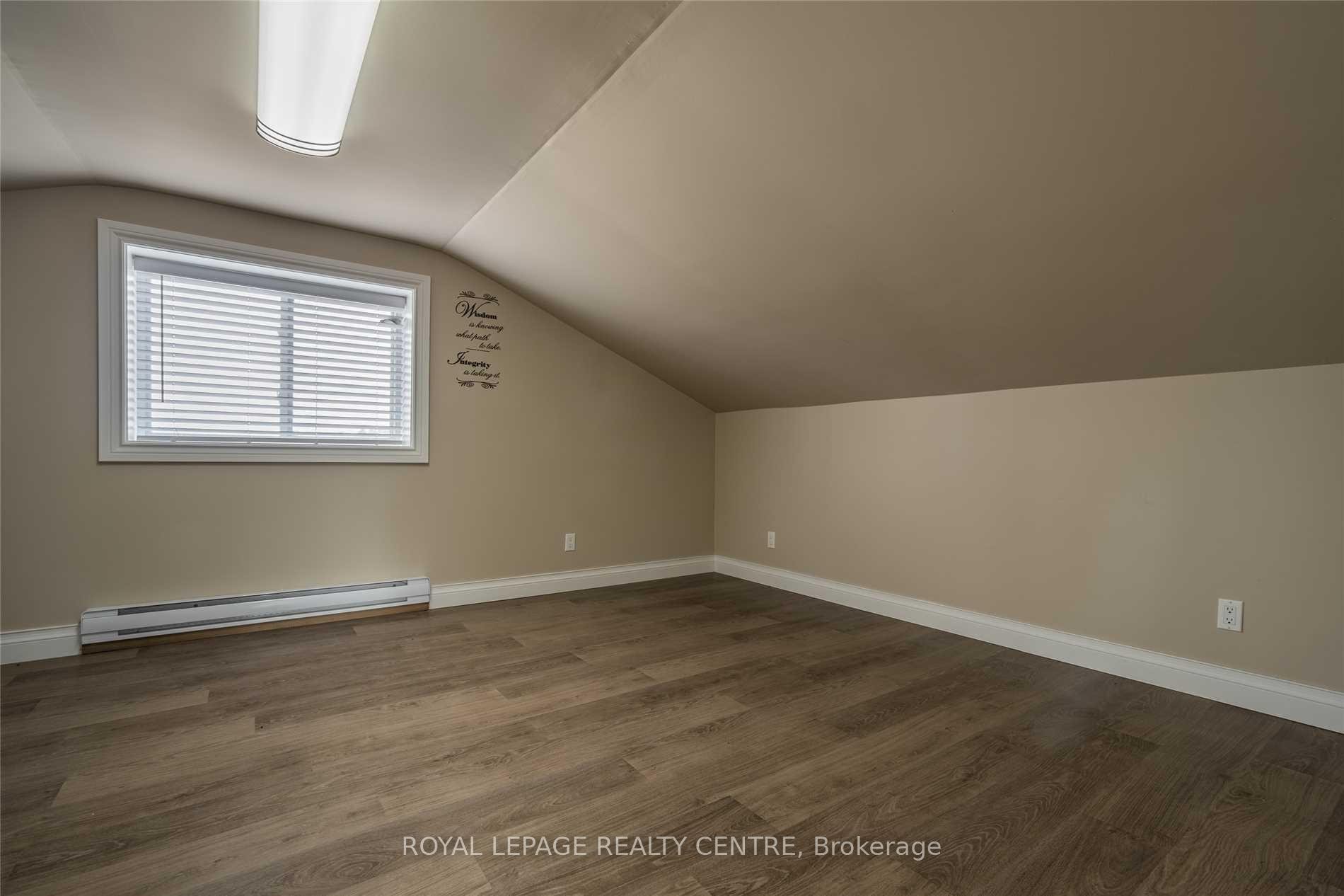 









5425


Eighth

Line, 4,
Milton,




ON
L9E 1A3

