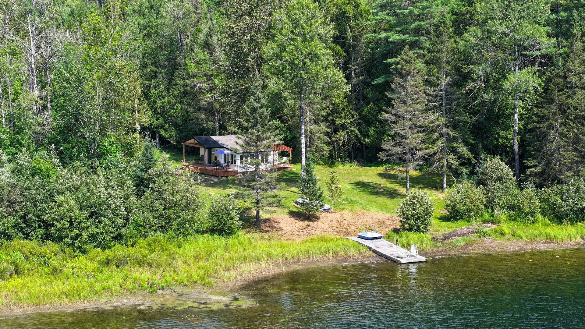 









86


Ch. du Lac-Michel

,
Sainte-Thérèse-de-la-Gatineau,




QC
J0X2X0

