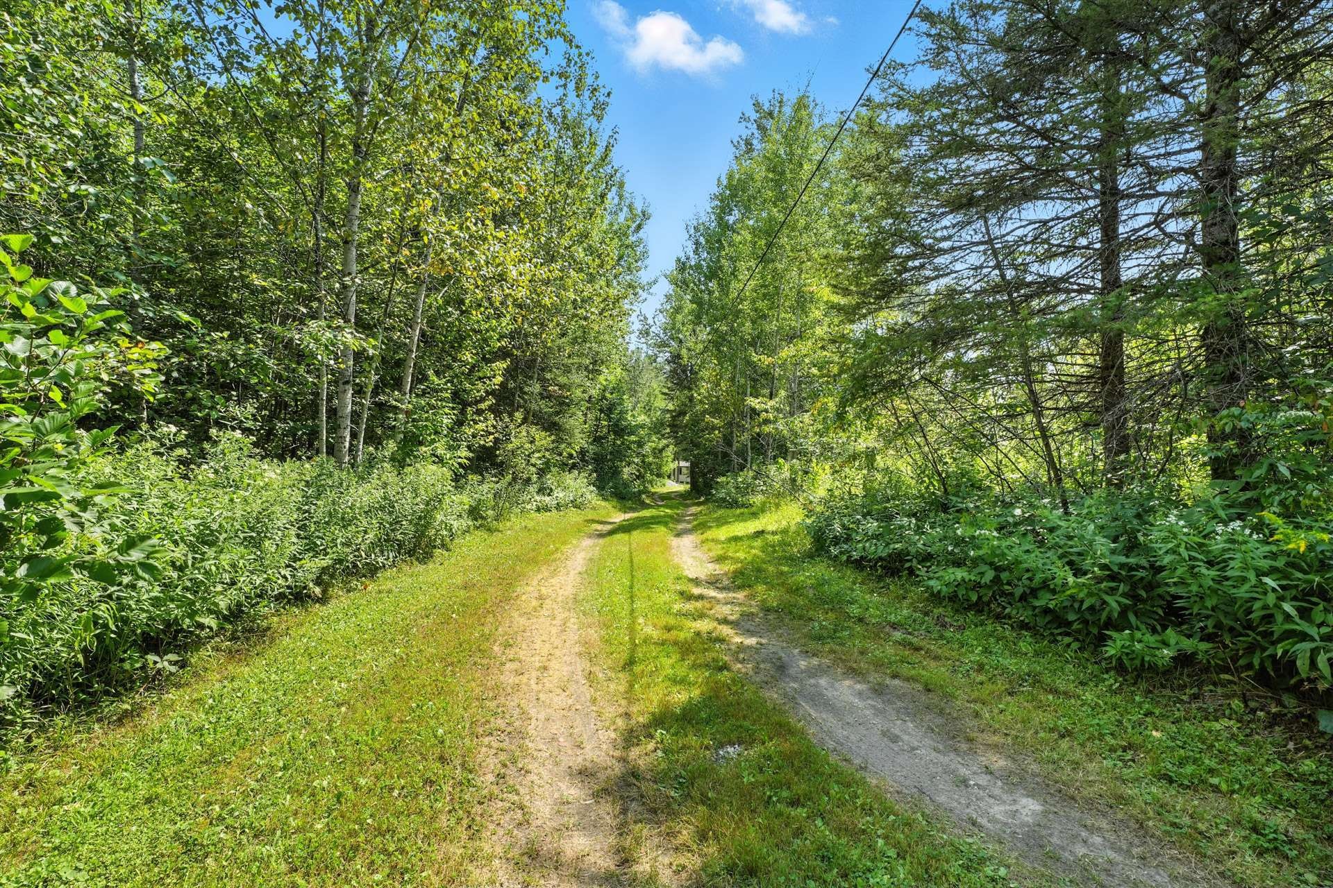 









86


Ch. du Lac-Michel

,
Sainte-Thérèse-de-la-Gatineau,




QC
J0X2X0

