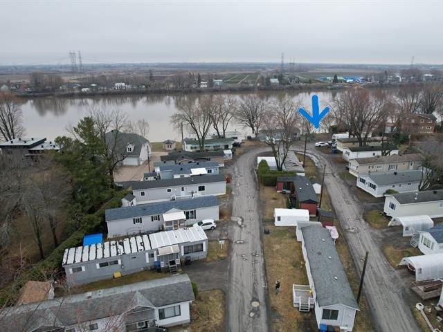 









2952


Ch. St-Charles

, 29,
Lachenaie (Terrebonne),




QC
J6V1A7

