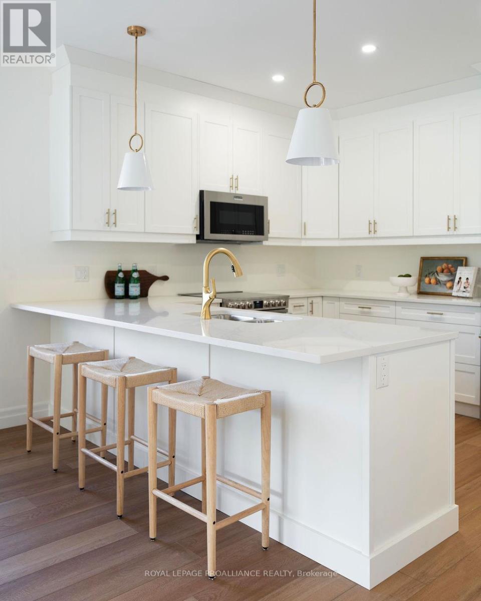 












175 POMEROY AVENUE

,
Tweed (Tweed (Village)),




Ontario
K0K3J0

