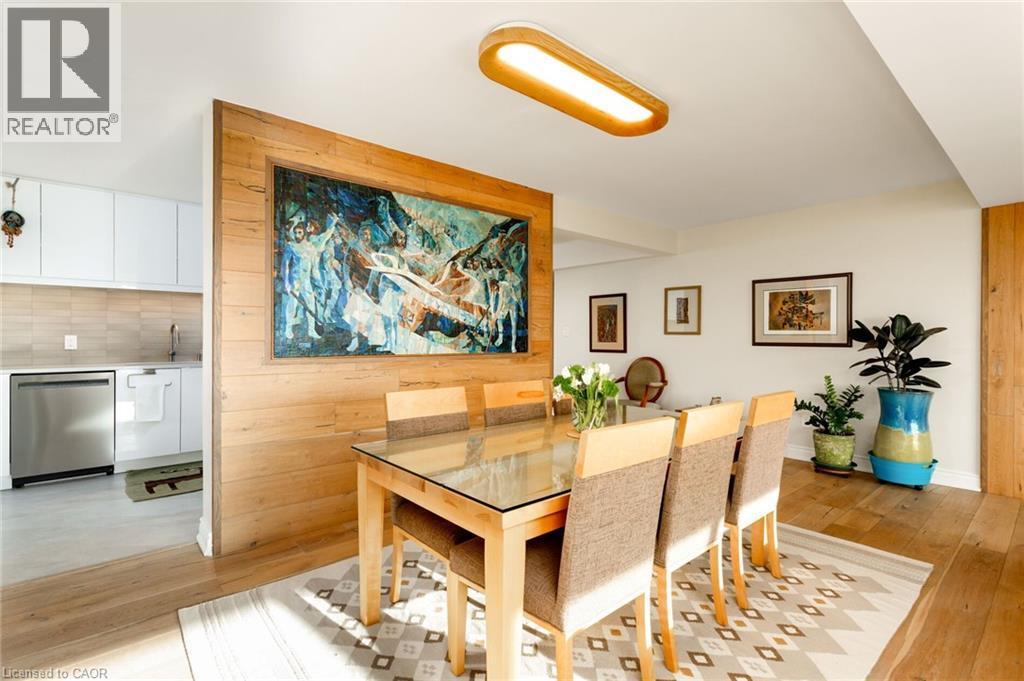 












2180 MARINE Drive Unit# 1401

,
Oakville,




Ontario
L6L5V2

