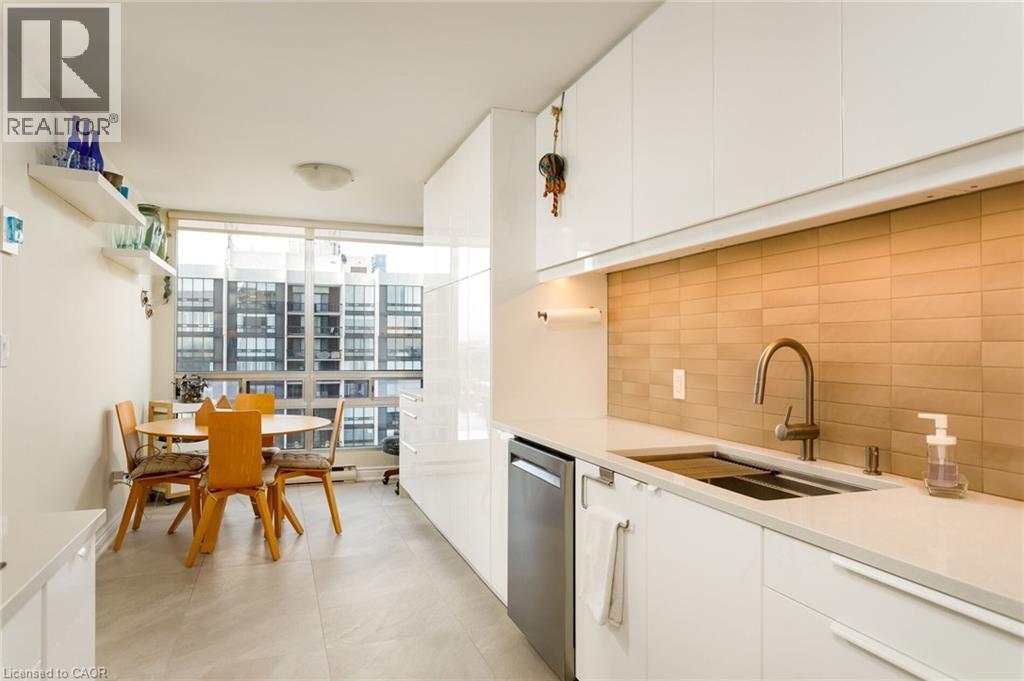












2180 MARINE Drive Unit# 1401

,
Oakville,




Ontario
L6L5V2


