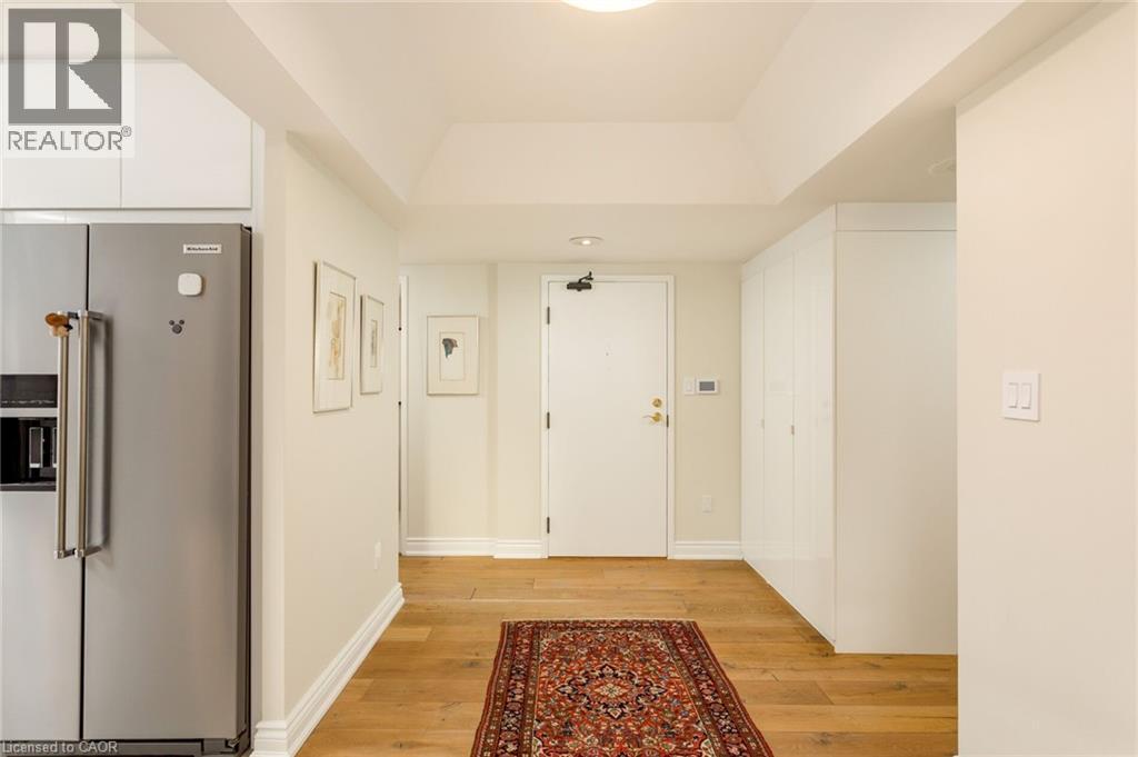 












2180 MARINE Drive Unit# 1401

,
Oakville,




Ontario
L6L5V2

