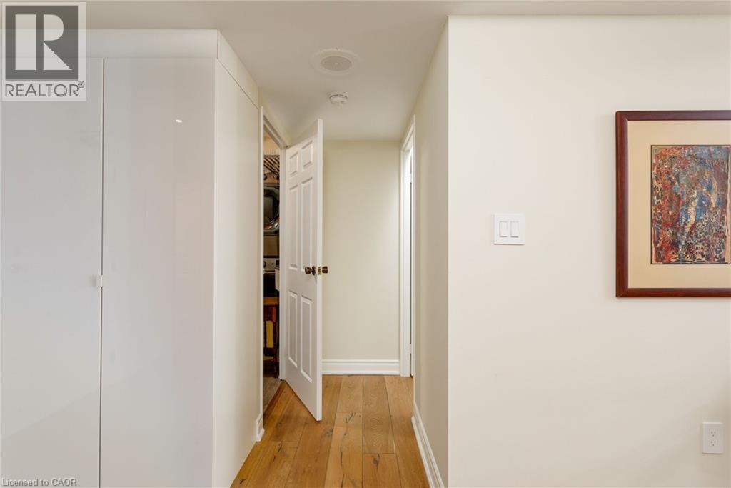 












2180 MARINE Drive Unit# 1401

,
Oakville,




Ontario
L6L5V2

