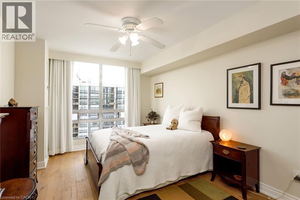 












2180 MARINE Drive Unit# 1401

,
Oakville,




Ontario
L6L5V2

