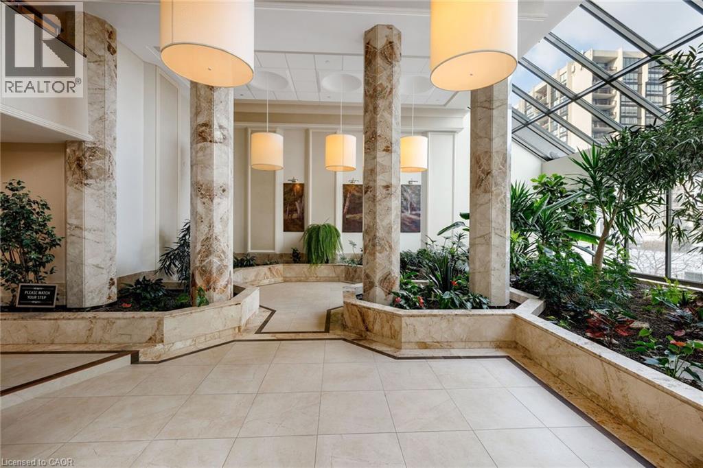 












2180 MARINE Drive Unit# 1401

,
Oakville,




Ontario
L6L5V2

