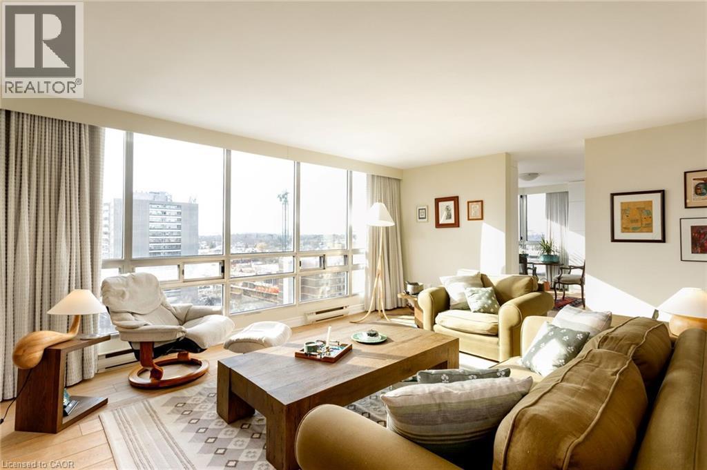 












2180 MARINE Drive Unit# 1401

,
Oakville,




Ontario
L6L5V2

