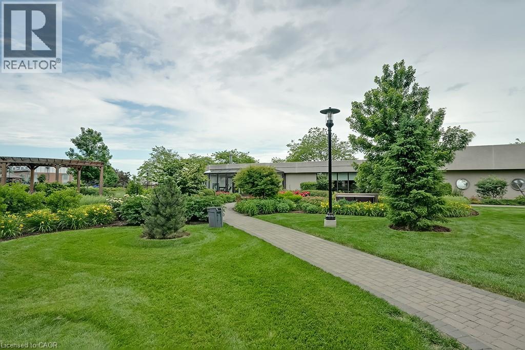 












2180 MARINE Drive Unit# 1401

,
Oakville,




Ontario
L6L5V2


