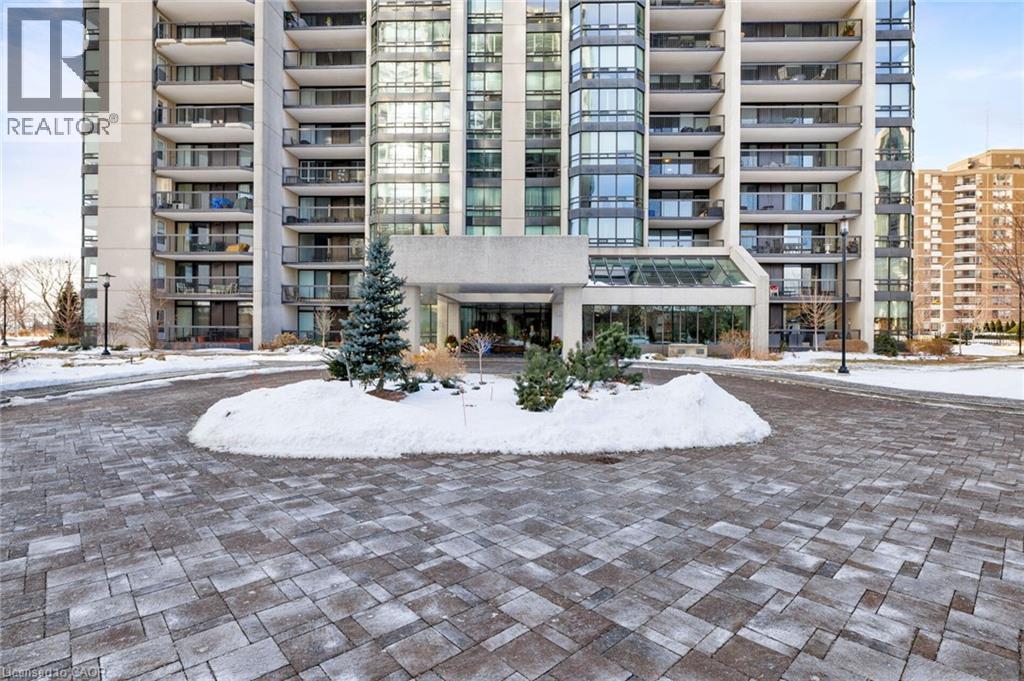 












2180 MARINE Drive Unit# 1401

,
Oakville,




Ontario
L6L5V2

