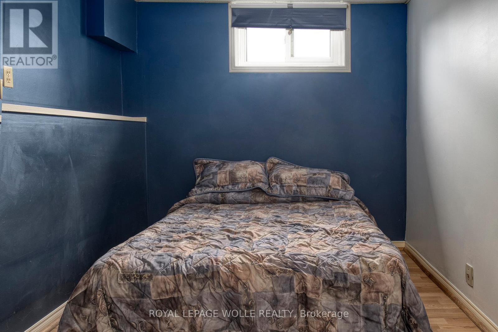 












108 QUEENSWAY DRIVE

,
Woolwich,




Ontario
N0B2N0

