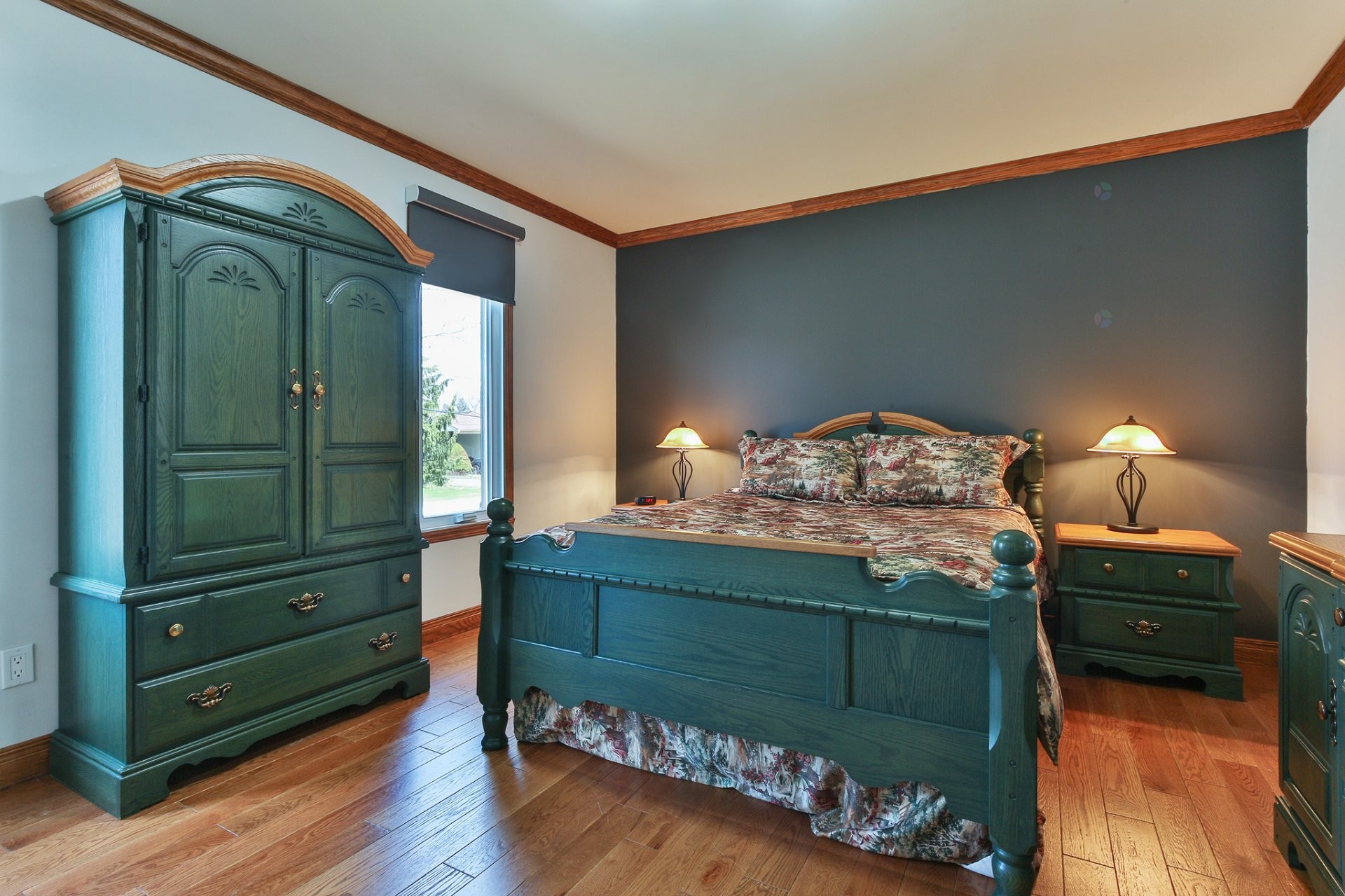 









37


Rue des Roses

,
Saint-Jean-sur-Richelieu,




QC
J2W1R1

