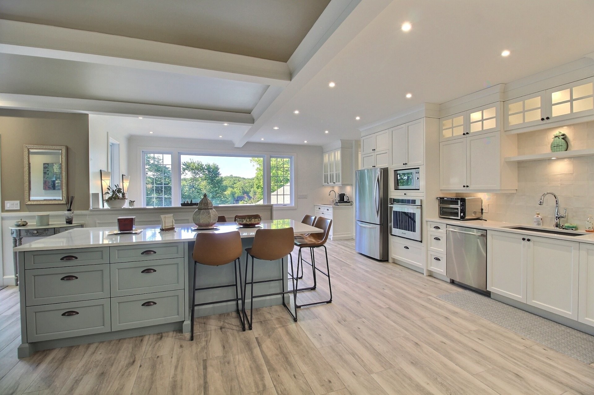 









1040


Av. du Parc

,
Sherbrooke (Brompton/Rock Forest/Saint-Élie/Deauville),




QC
J1N3P1

