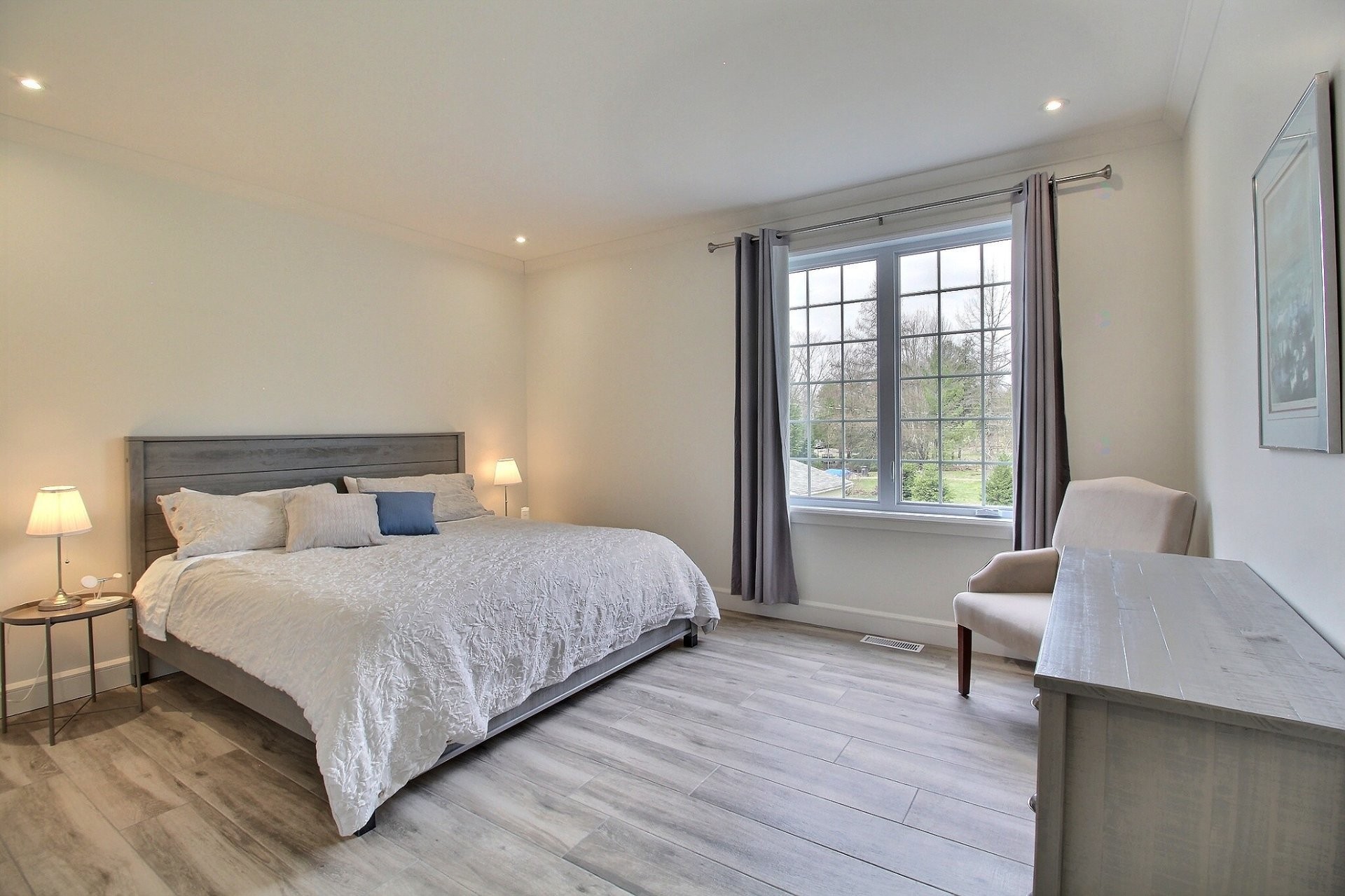 









1040


Av. du Parc

,
Sherbrooke (Brompton/Rock Forest/Saint-Élie/Deauville),




QC
J1N3P1

