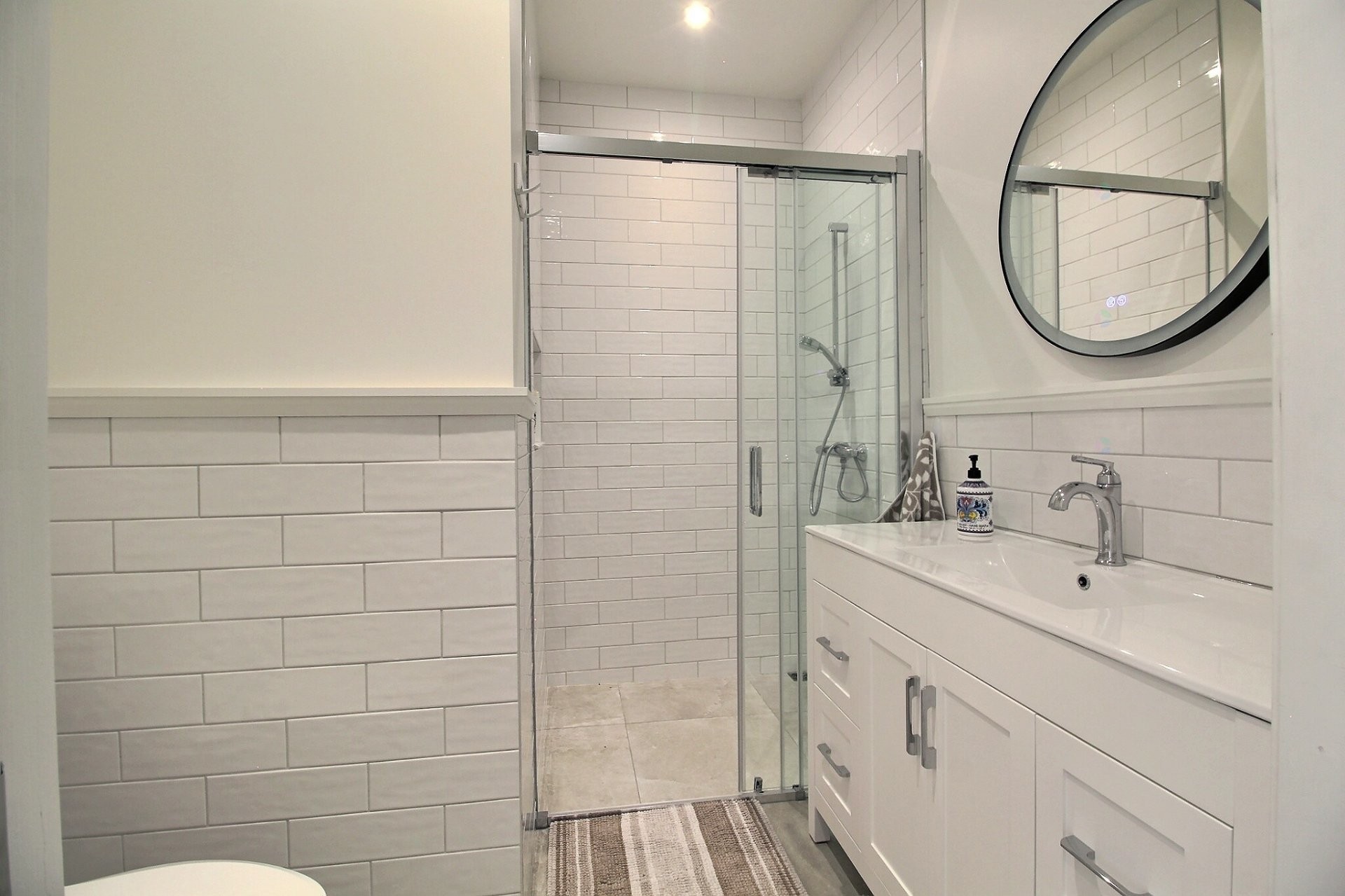 









1040


Av. du Parc

,
Sherbrooke (Brompton/Rock Forest/Saint-Élie/Deauville),




QC
J1N3P1


