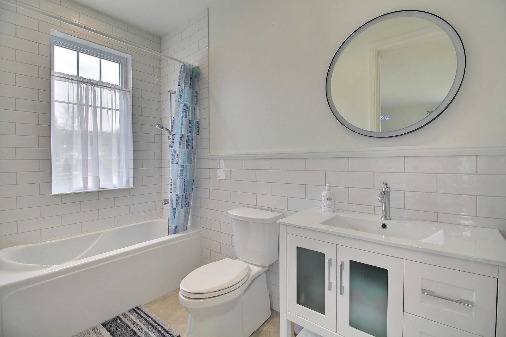 









1040


Av. du Parc

,
Sherbrooke (Brompton/Rock Forest/Saint-Élie/Deauville),




QC
J1N3P1


