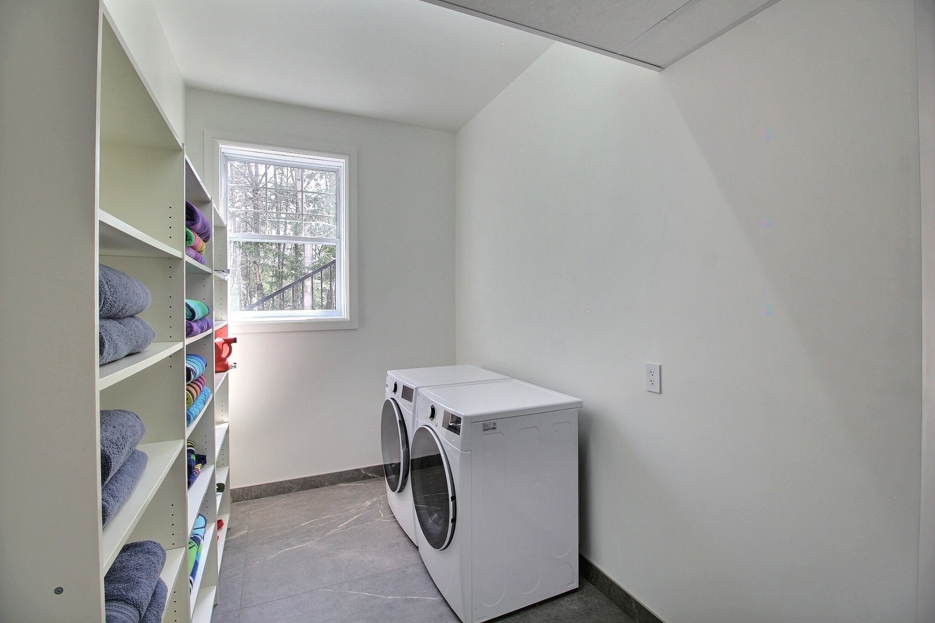 









1040


Av. du Parc

,
Sherbrooke (Brompton/Rock Forest/Saint-Élie/Deauville),




QC
J1N3P1

