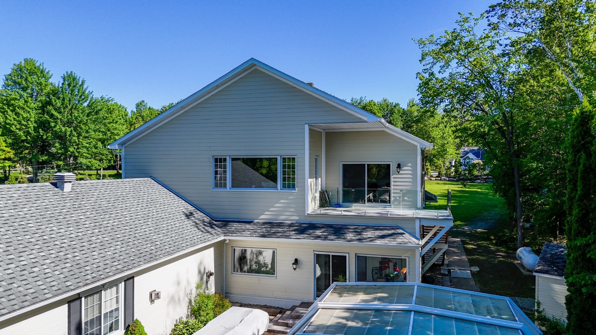 









1040


Av. du Parc

,
Sherbrooke (Brompton/Rock Forest/Saint-Élie/Deauville),




QC
J1N3P1

