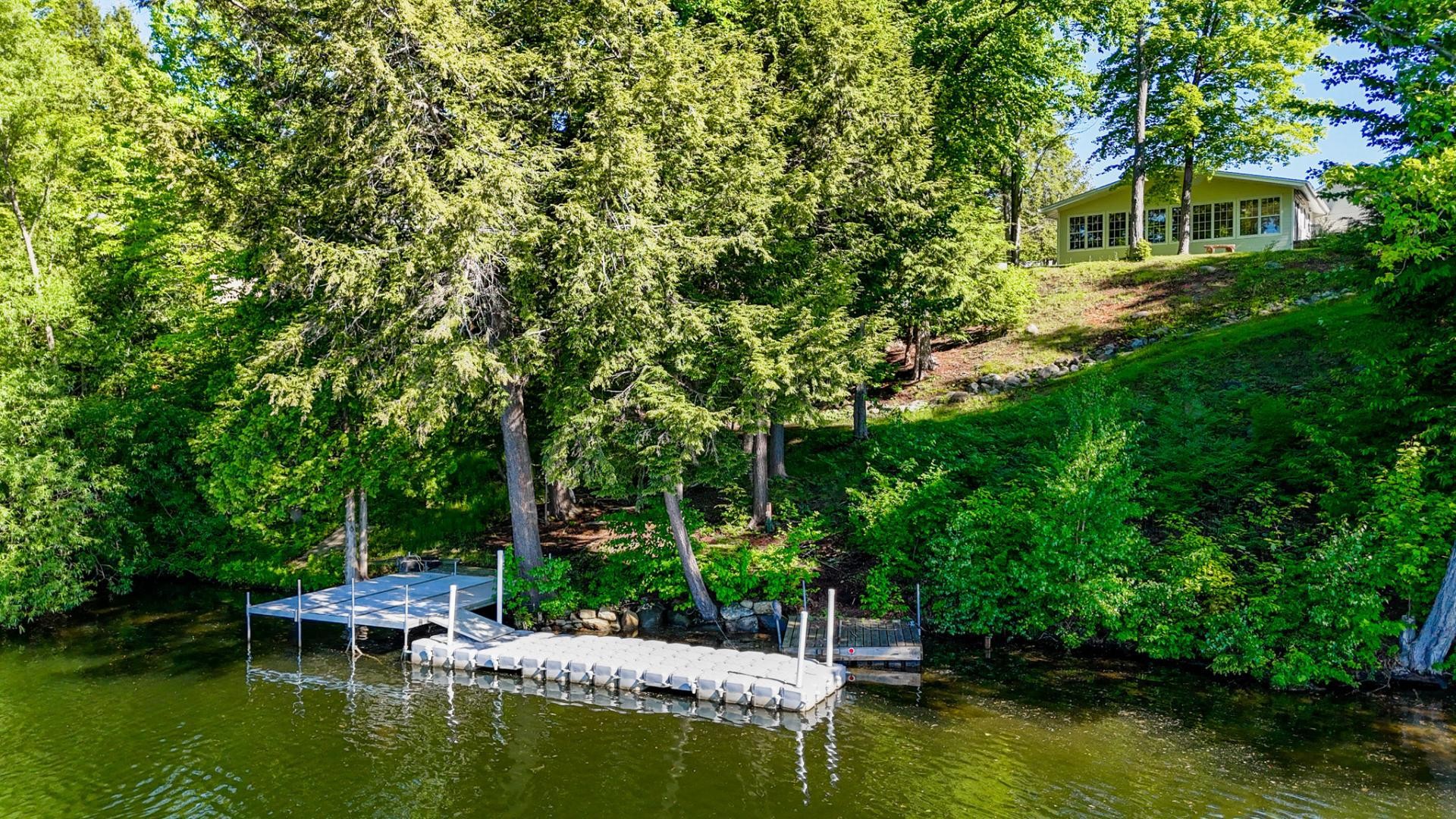 









1040


Av. du Parc

,
Sherbrooke (Brompton/Rock Forest/Saint-Élie/Deauville),




QC
J1N3P1

