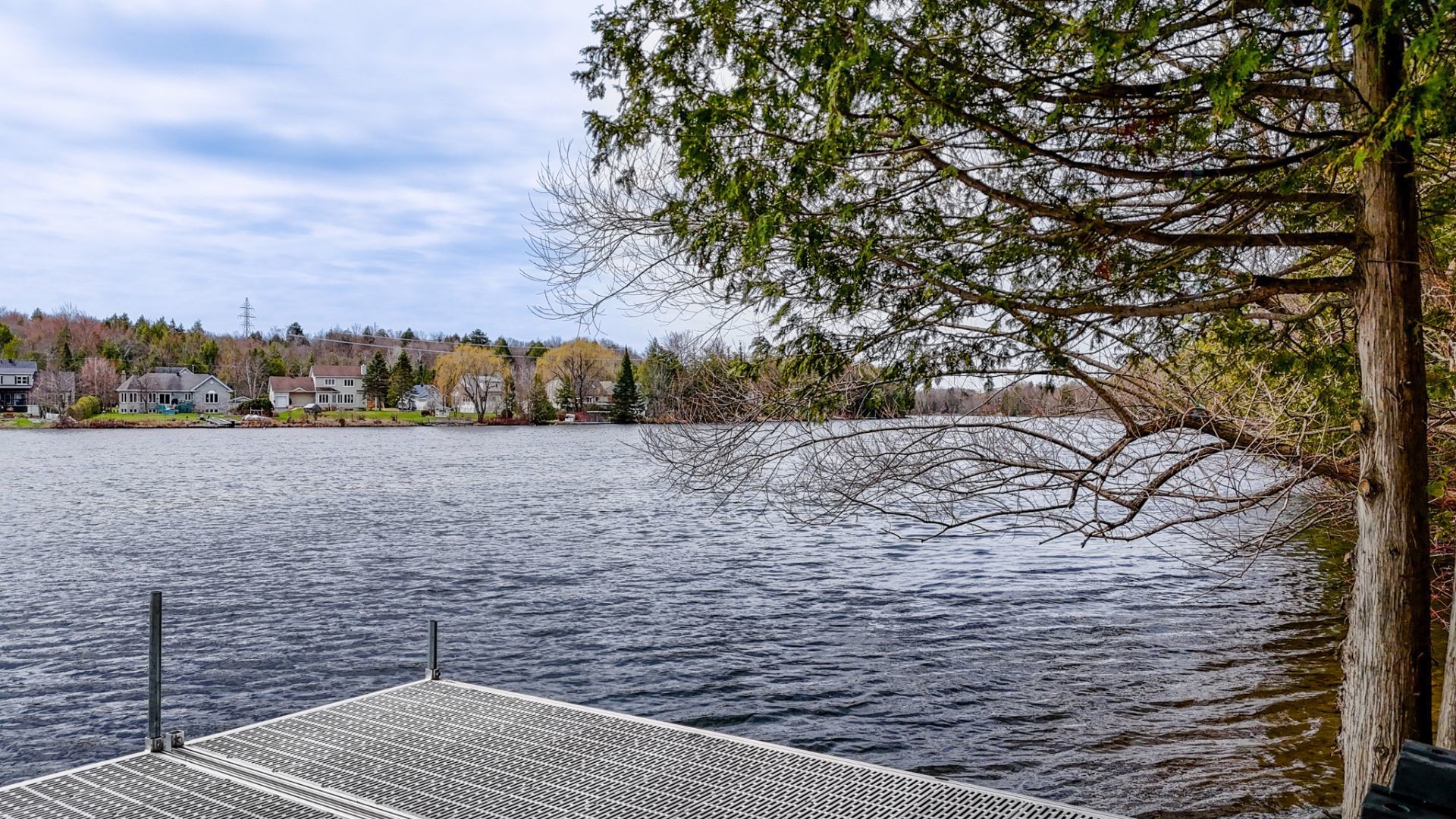 









1040


Av. du Parc

,
Sherbrooke (Brompton/Rock Forest/Saint-Élie/Deauville),




QC
J1N3P1


