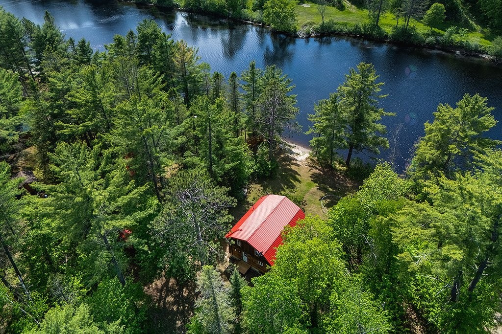 









41G


Ch. des Cabines de la Chute

,
Mansfield-et-Pontefract,




QC
J0X1R0

