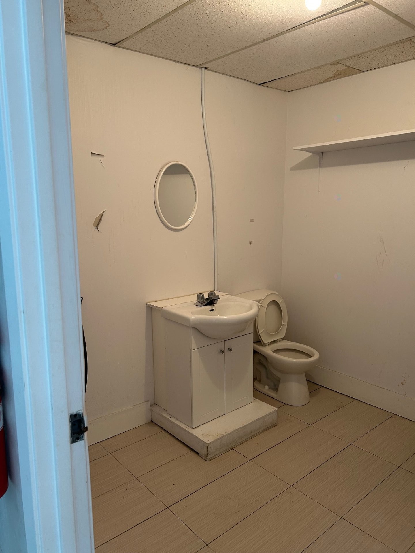 









346


Ch. de la Grande-Côte

,
Rosemère,




QC
J7A1K3

