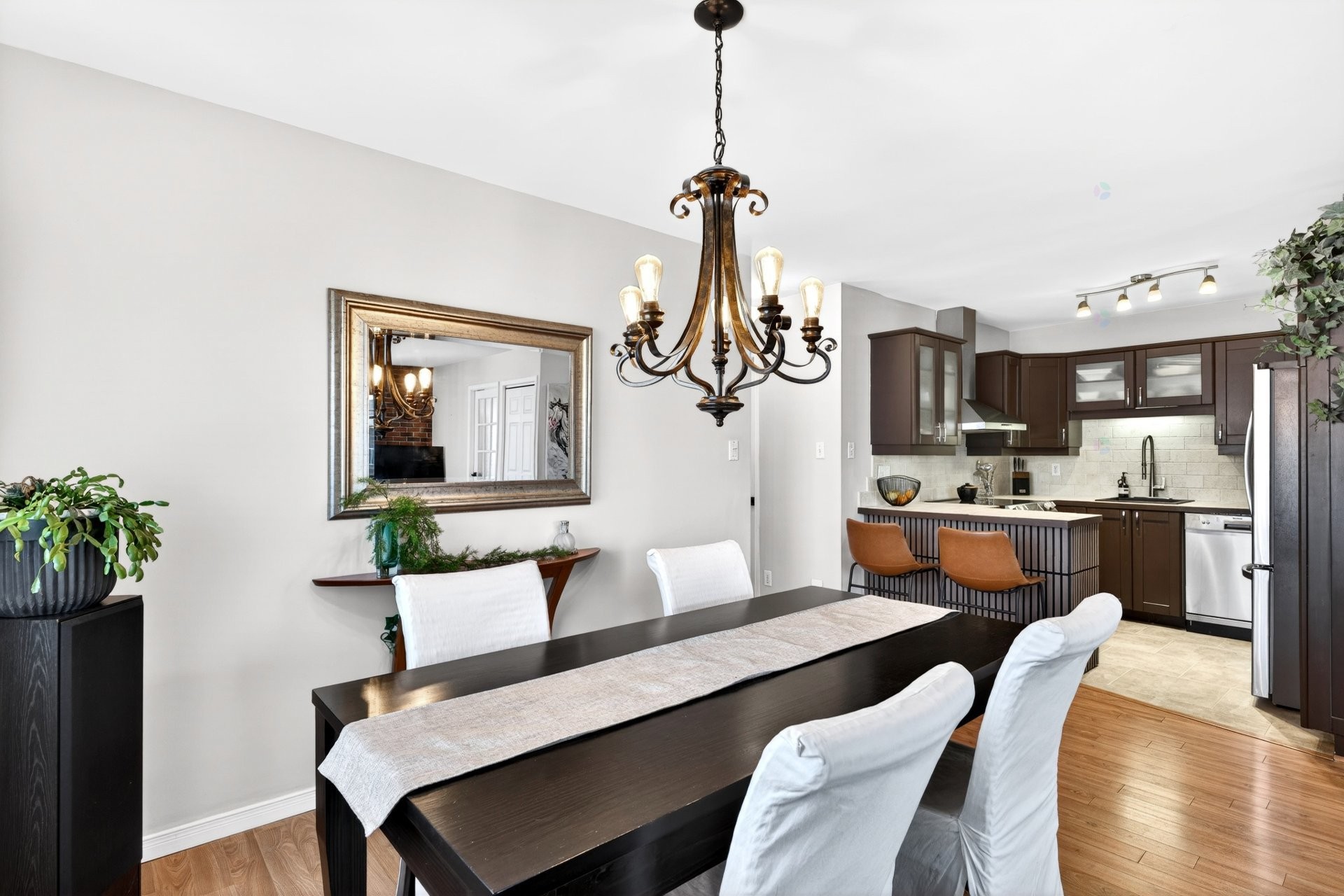 









942


Rue Jovette-Bernier

,
Sherbrooke (Les Nations),




QC
J1J4L3

