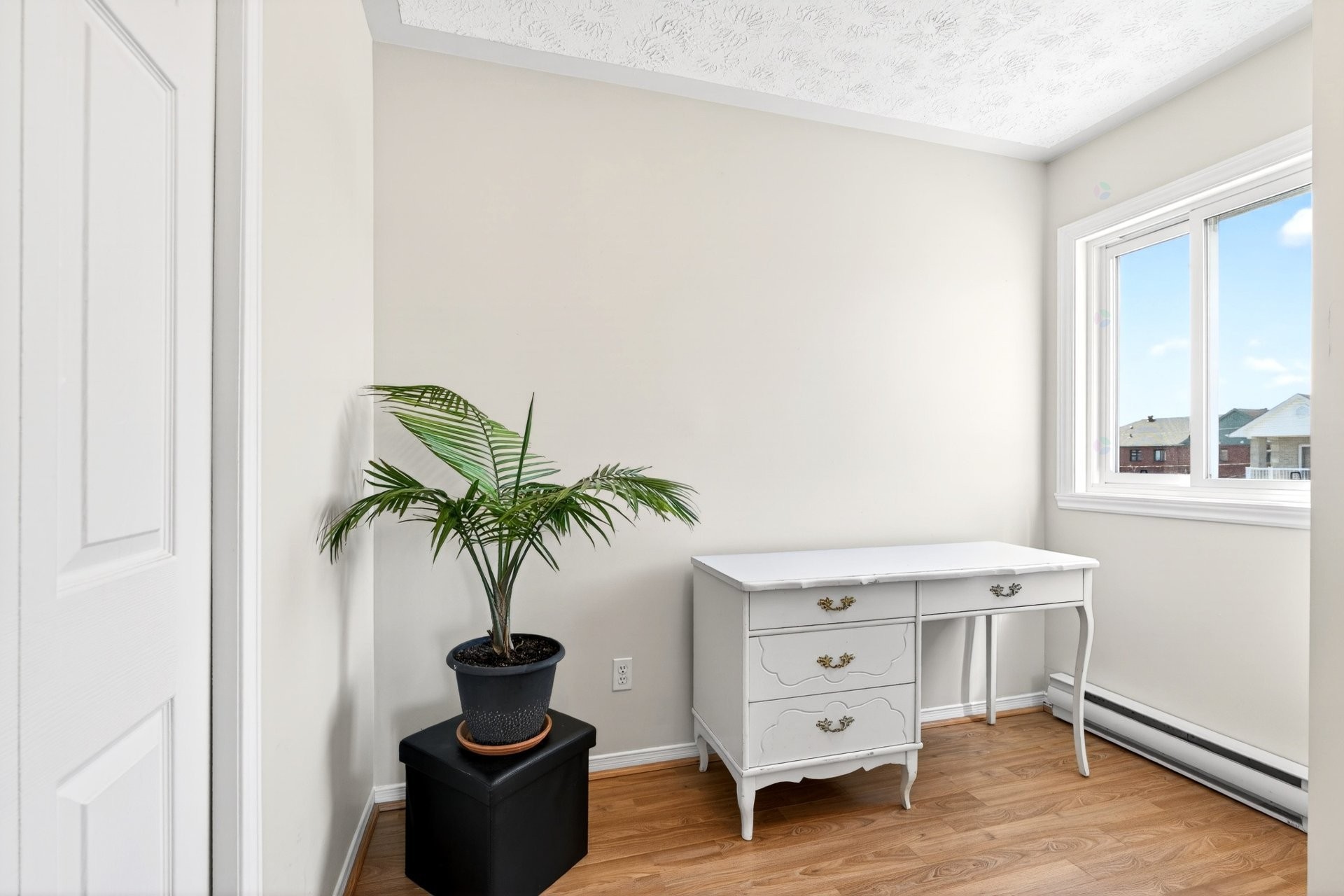 









942


Rue Jovette-Bernier

,
Sherbrooke (Les Nations),




QC
J1J4L3

