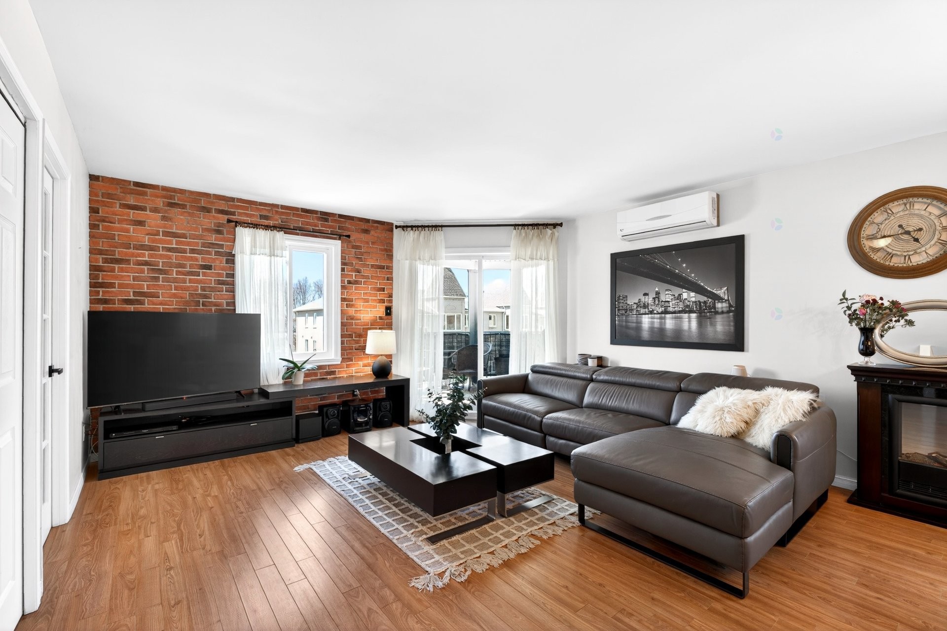 









942


Rue Jovette-Bernier

,
Sherbrooke (Les Nations),




QC
J1J4L3

