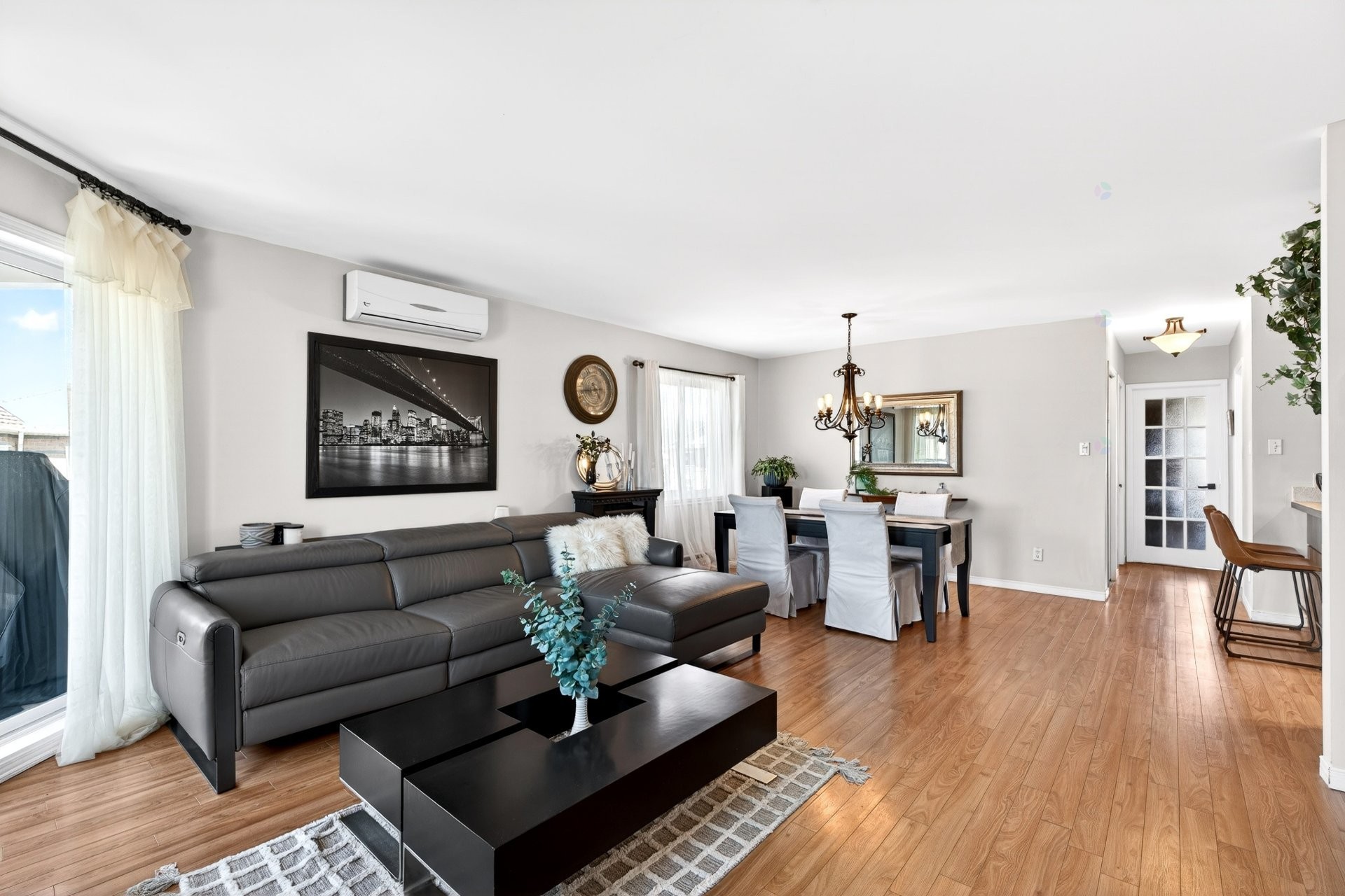 









942


Rue Jovette-Bernier

,
Sherbrooke (Les Nations),




QC
J1J4L3

