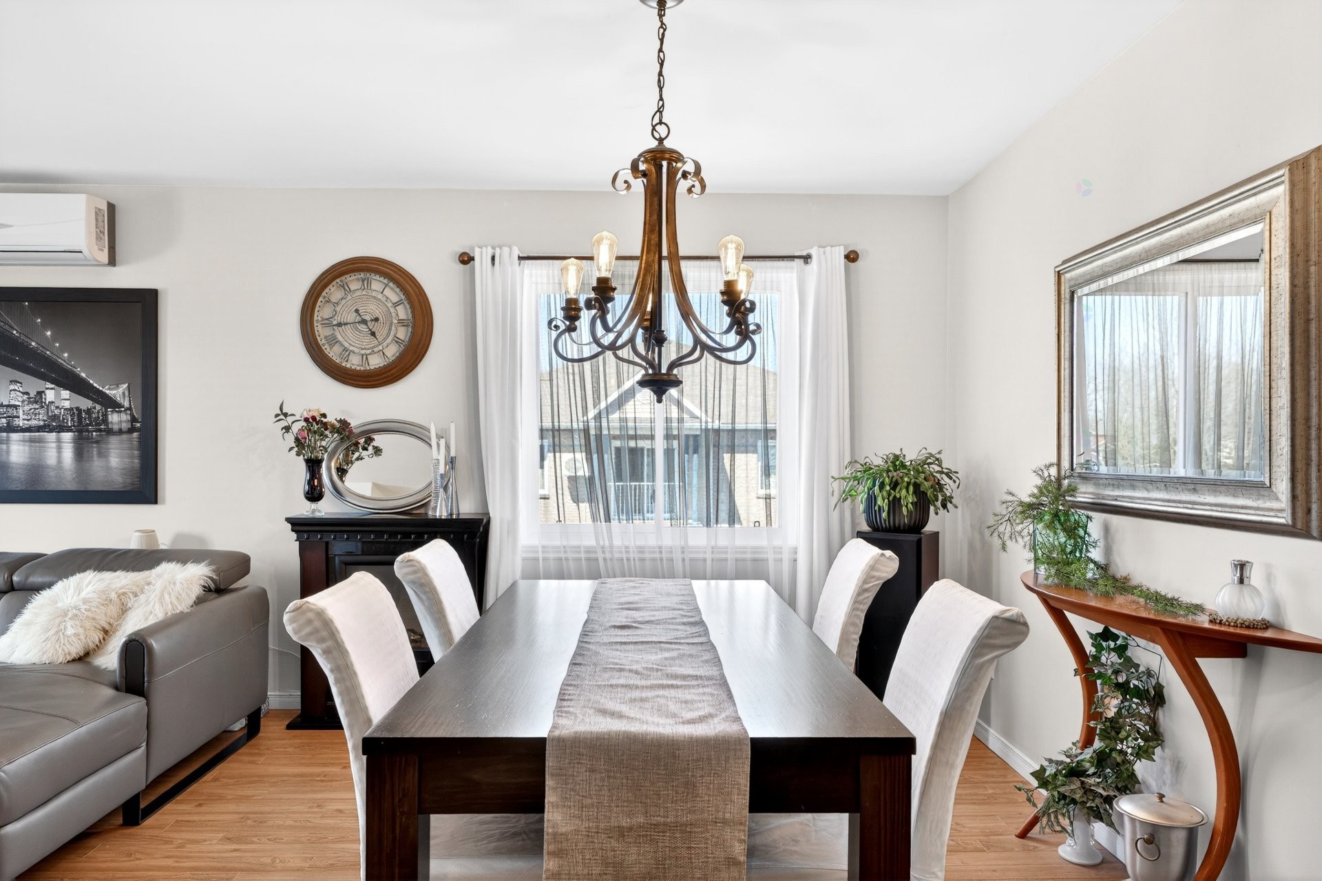 









942


Rue Jovette-Bernier

,
Sherbrooke (Les Nations),




QC
J1J4L3

