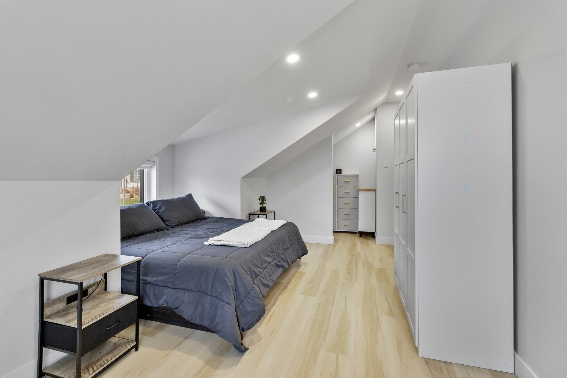 









248


Rue Bilodeau

,
East Angus,




QC
J0B1R0


