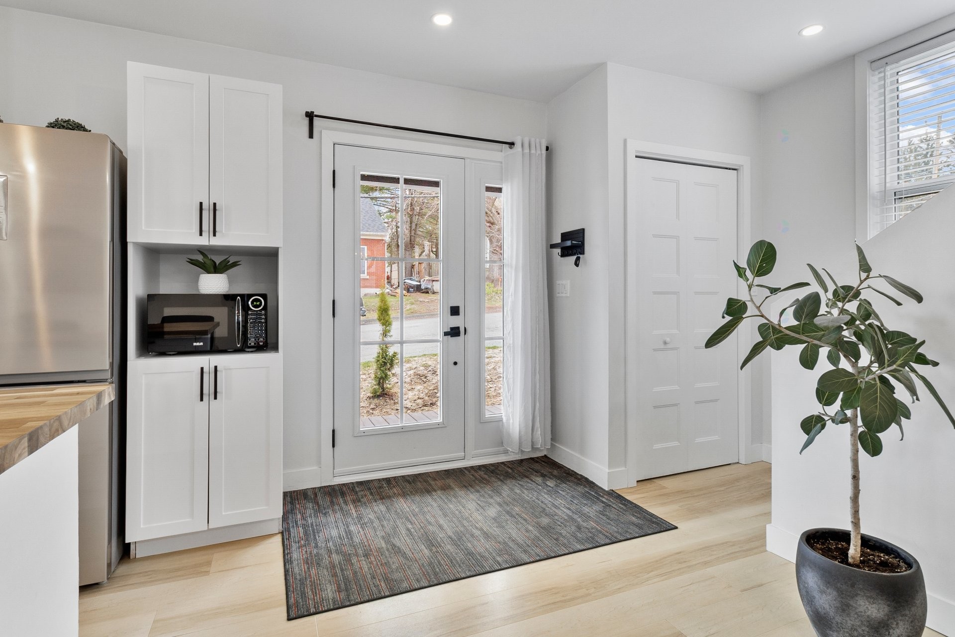 









248


Rue Bilodeau

,
East Angus,




QC
J0B1R0

