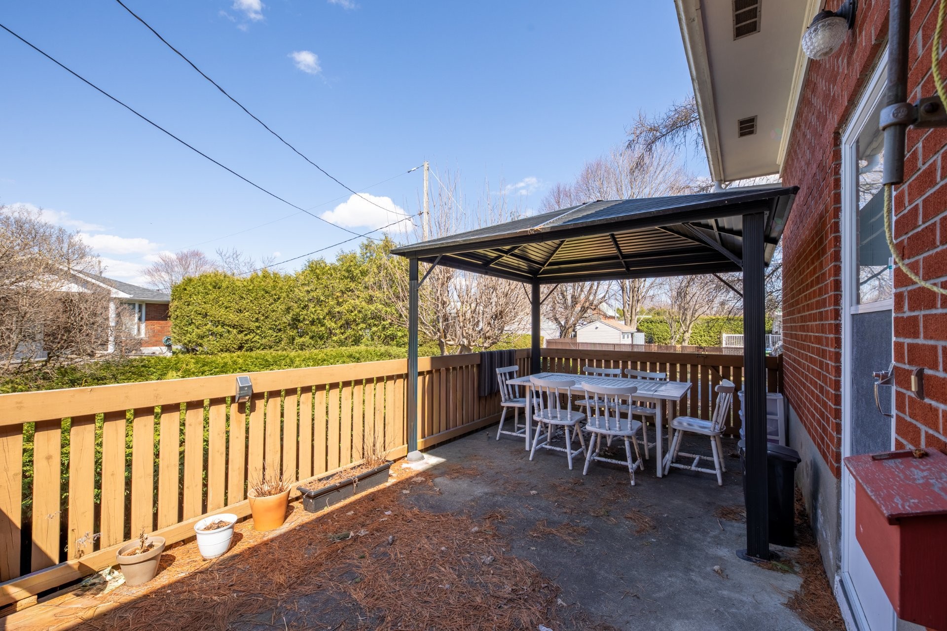 









111


Rue Parenteau

,
Saint-Jean-sur-Richelieu,




QC
J3B3V9

