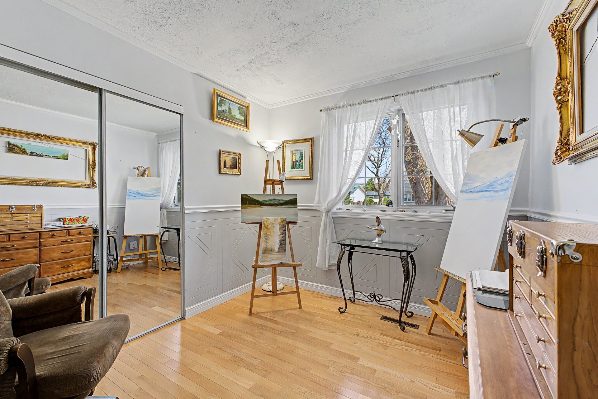 









979


Rue La Salle

,
Saint-Bruno-de-Montarville,




QC
J3V3Y1

