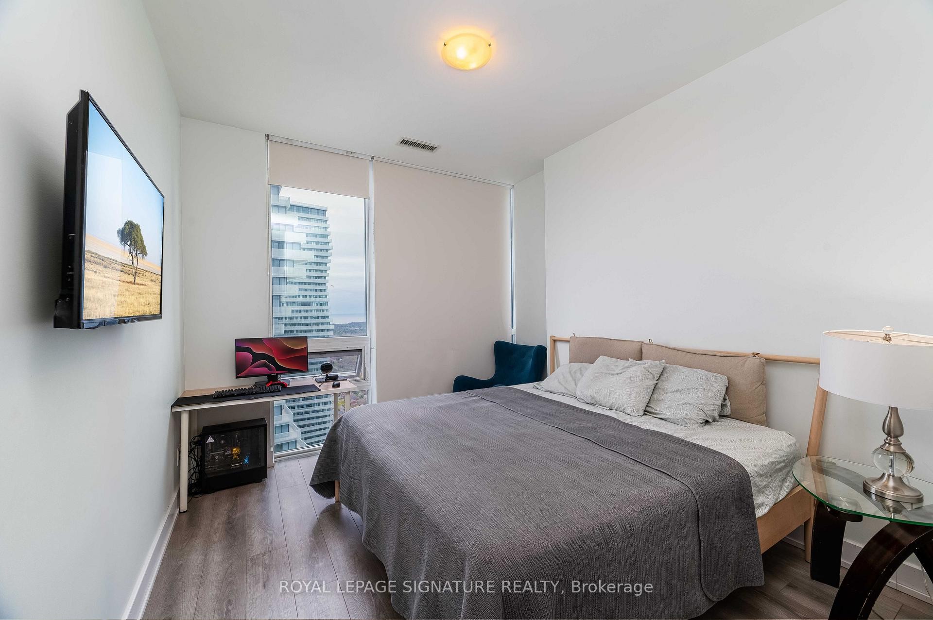 









4011


Brickstone

Mews, PH4,
Mississauga,




ON
L5B 0G3

