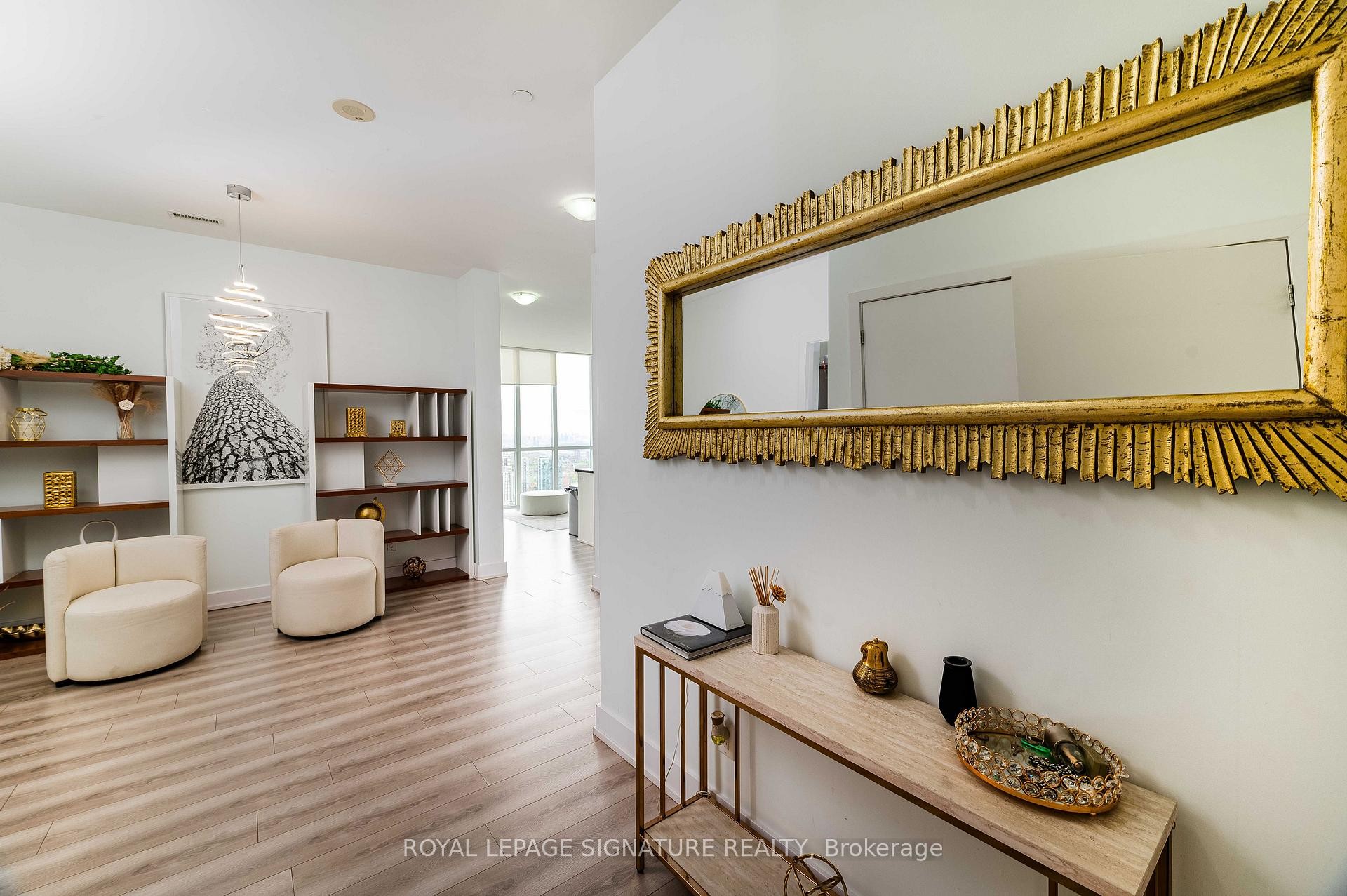 









4011


Brickstone

Mews, PH4,
Mississauga,




ON
L5B 0G3

