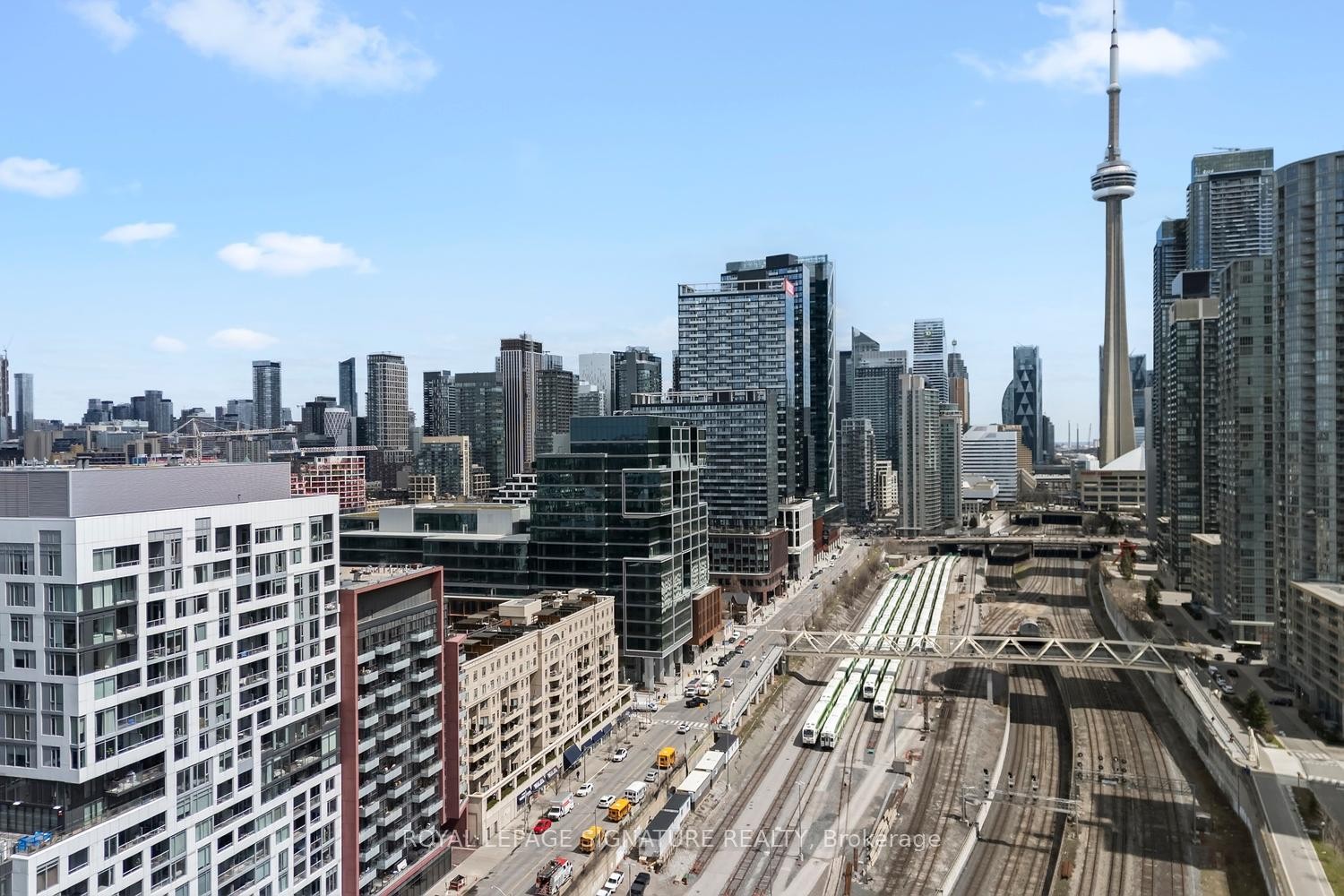 









550


Front

Street West, 207,
Toronto,




ON
M5V 3N5

