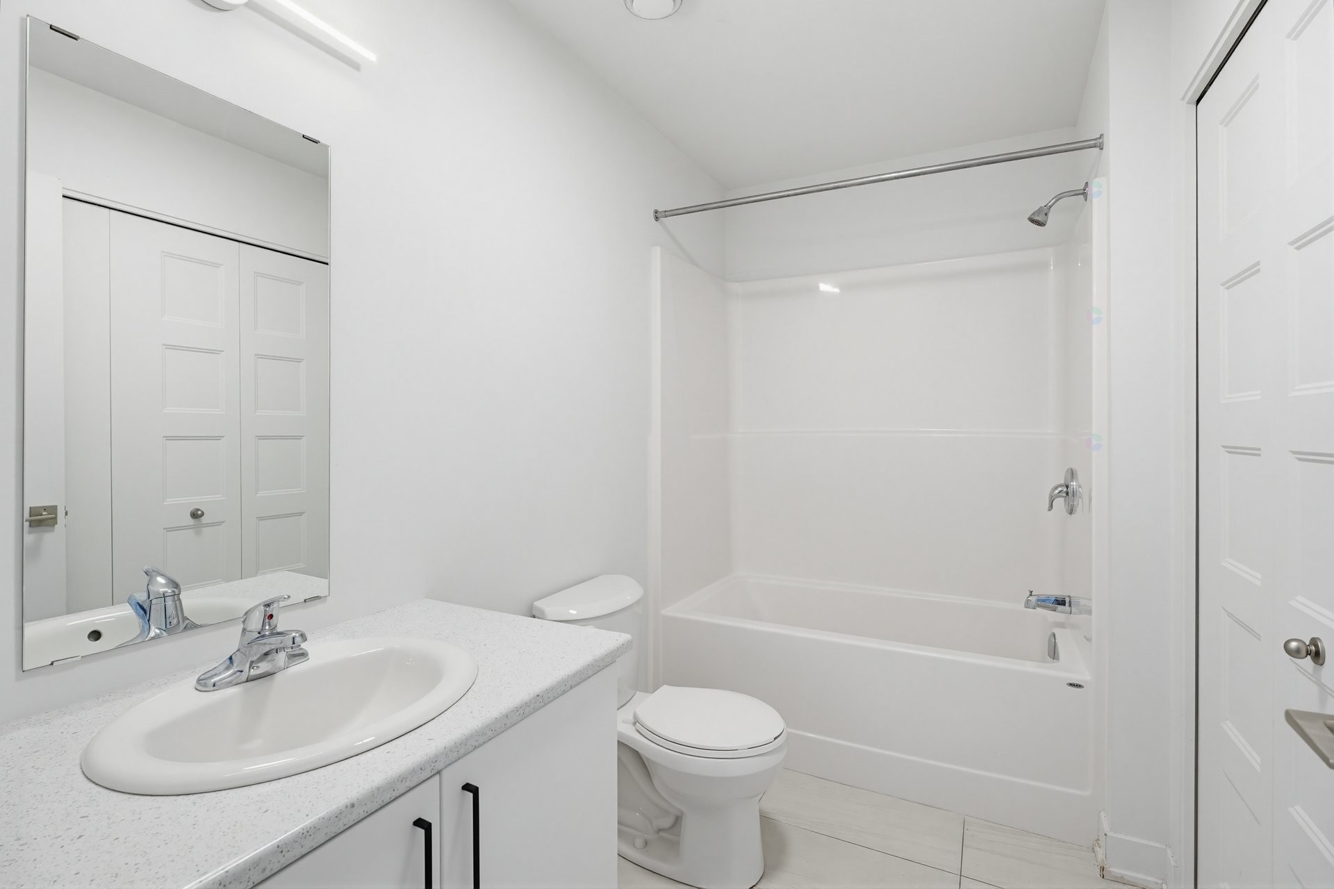 









24

 - 26


Rue des Sables

,
Gatineau (Gatineau),




QC
J8P7X6

