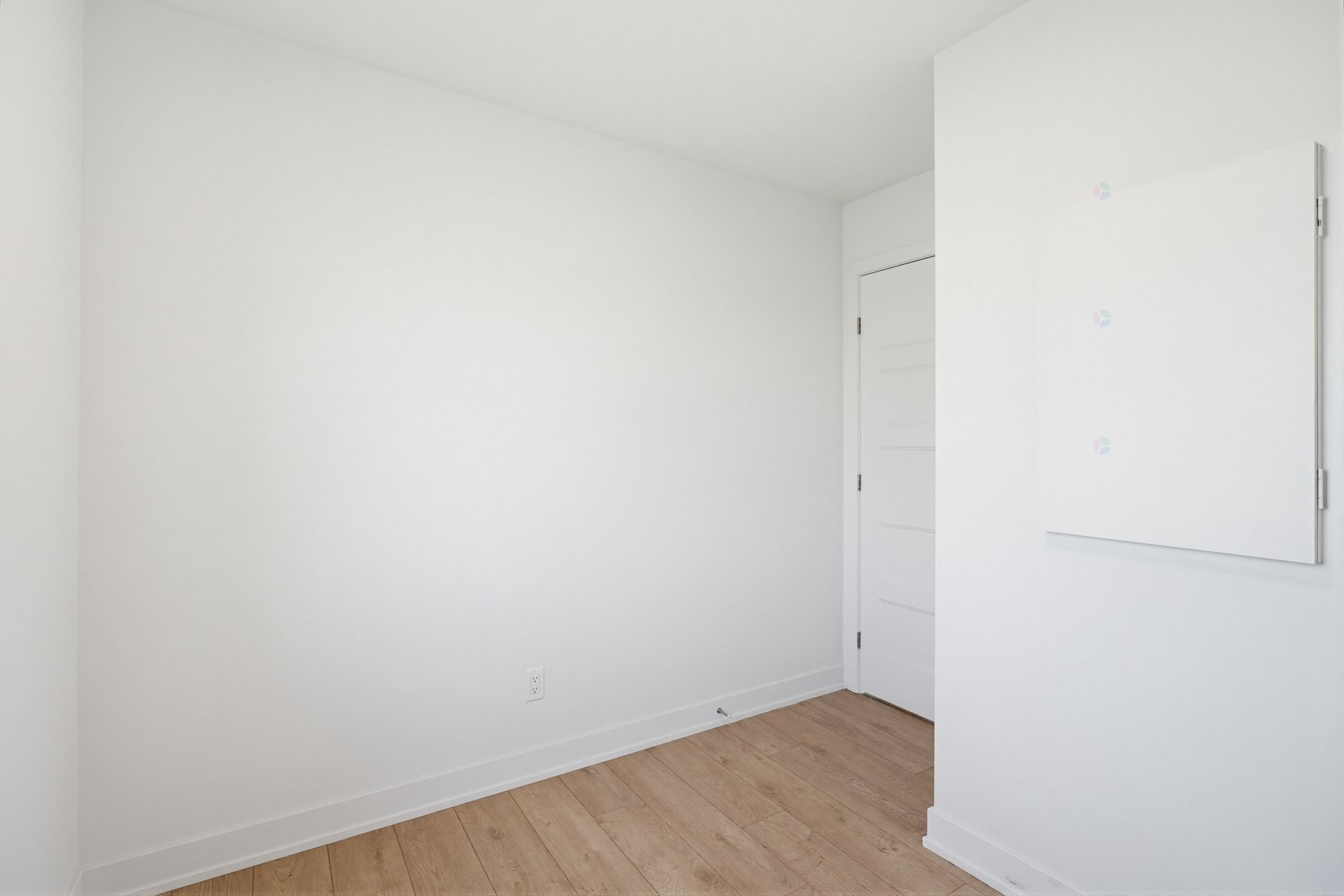 









24

 - 26


Rue des Sables

,
Gatineau (Gatineau),




QC
J8P7X6

