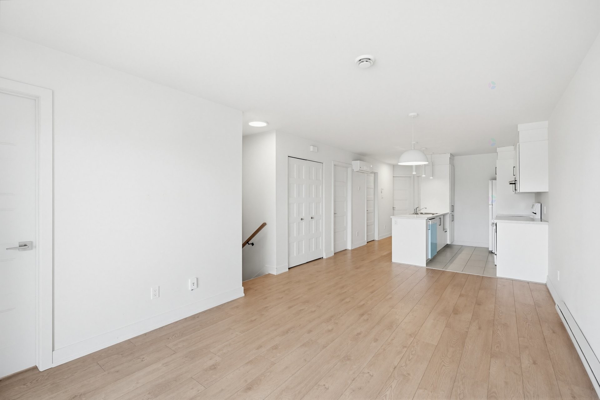 









24

 - 26


Rue des Sables

,
Gatineau (Gatineau),




QC
J8P7X6

