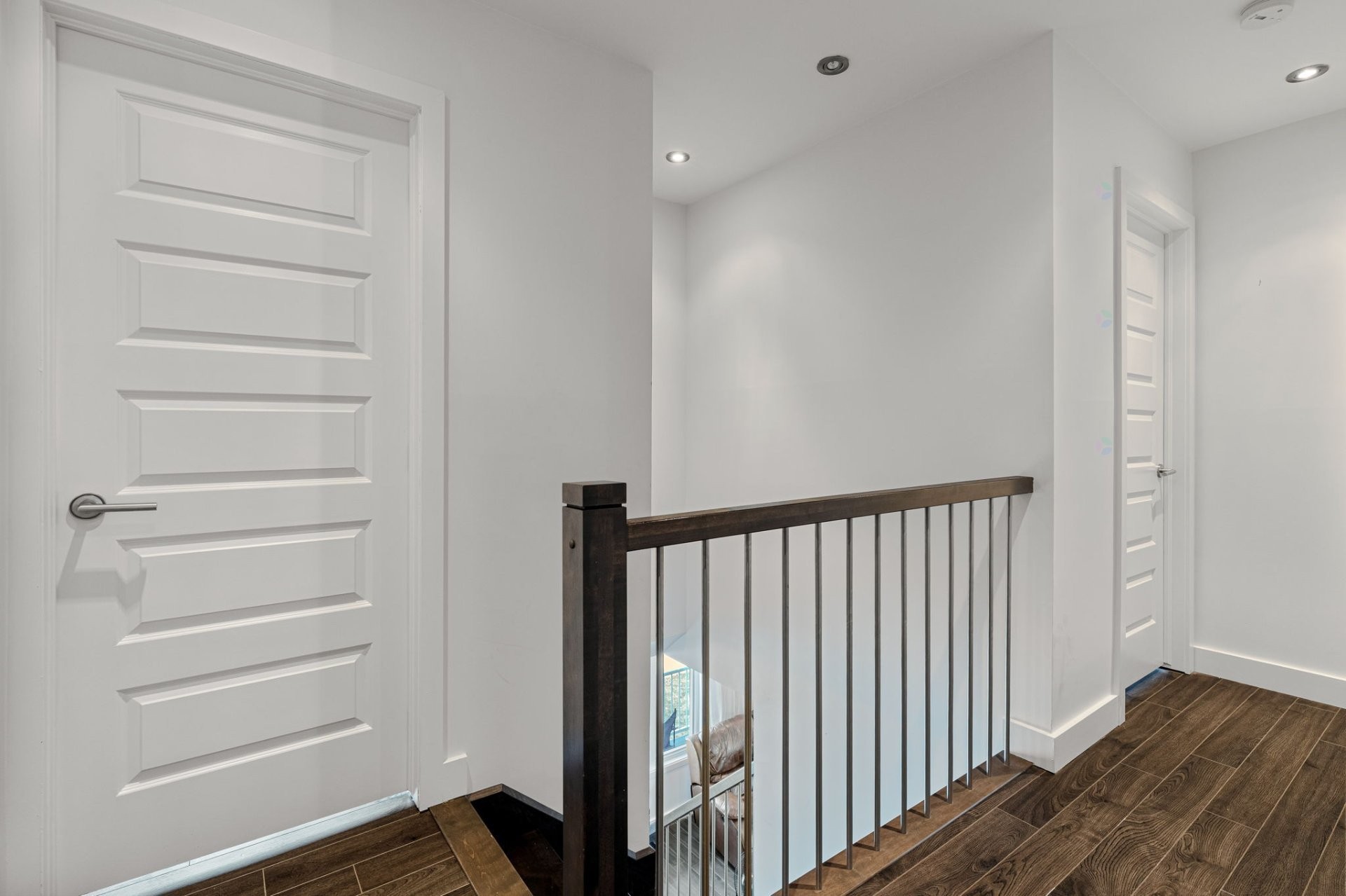 









1492


Boul. René-Gaultier

,
Varennes,




QC
J3X1L9

