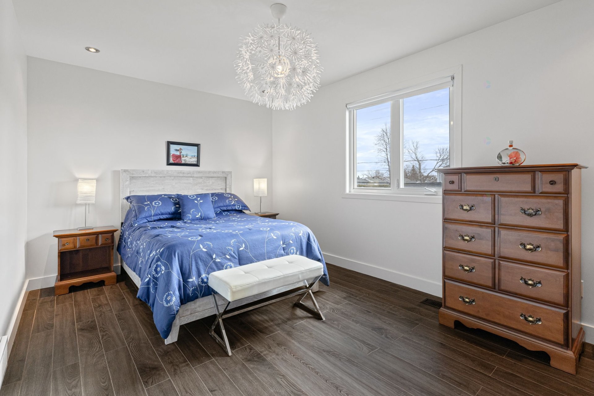 









1492


Boul. René-Gaultier

,
Varennes,




QC
J3X1L9

