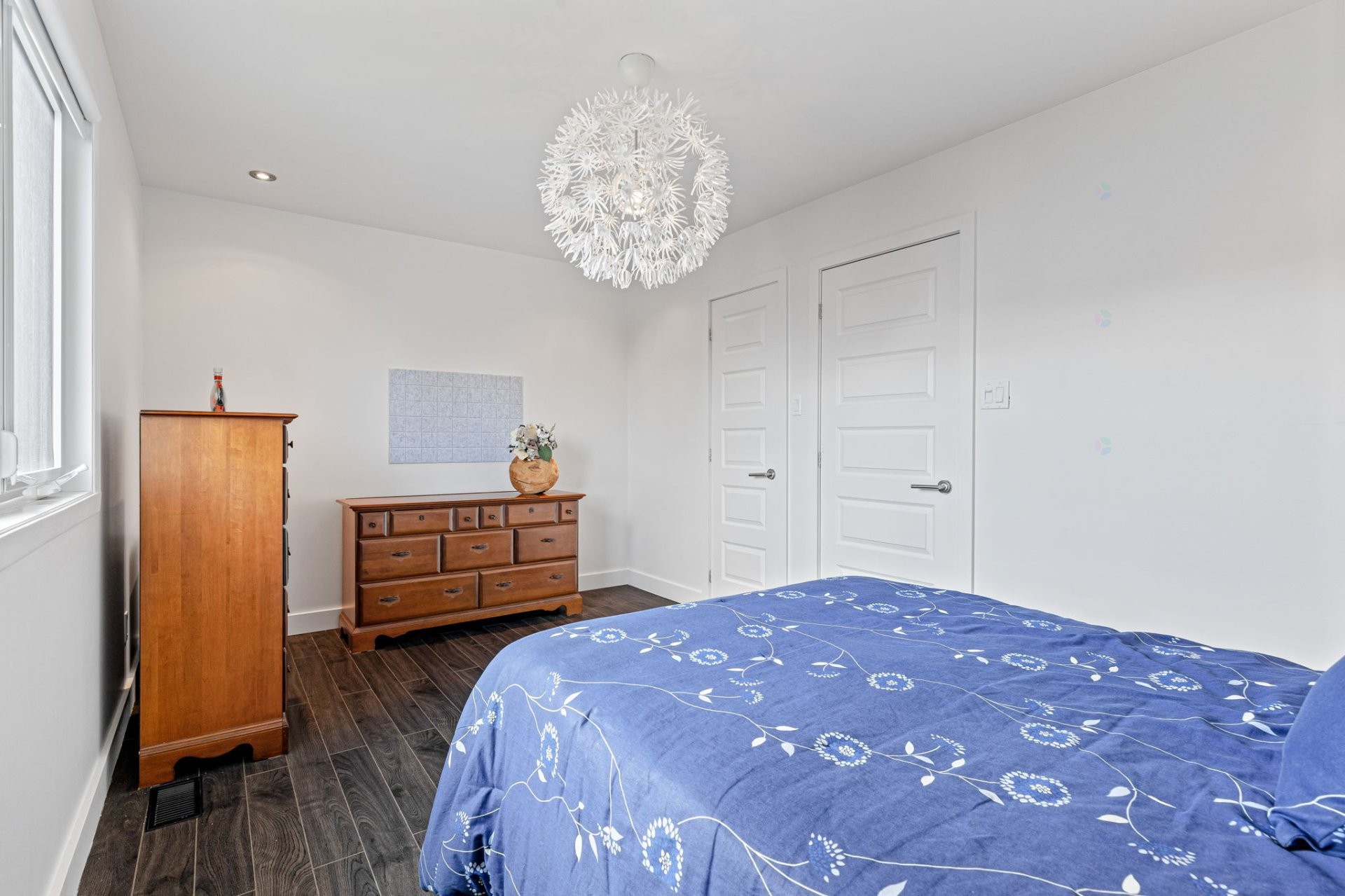 









1492


Boul. René-Gaultier

,
Varennes,




QC
J3X1L9

