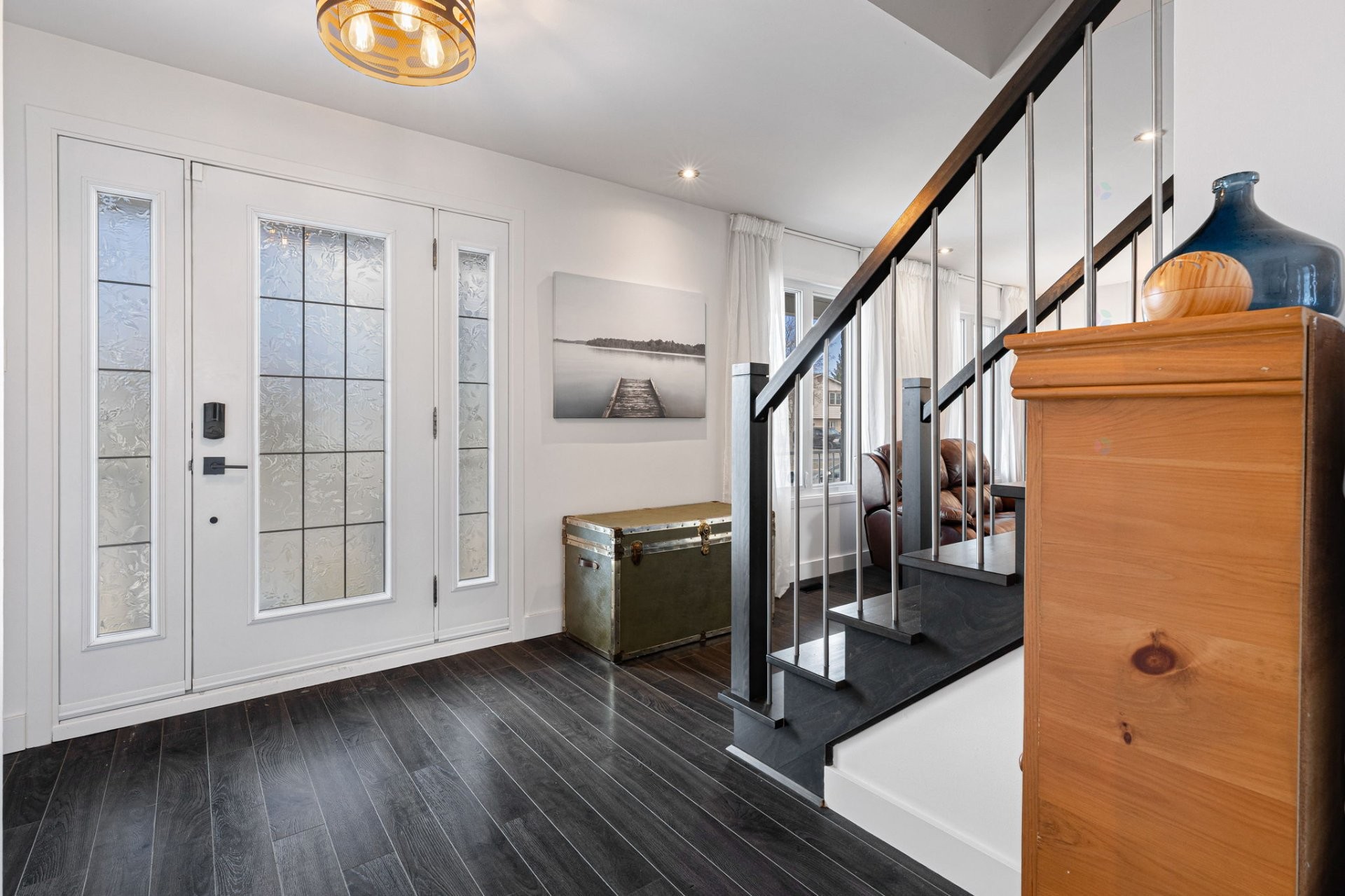 









1492


Boul. René-Gaultier

,
Varennes,




QC
J3X1L9

