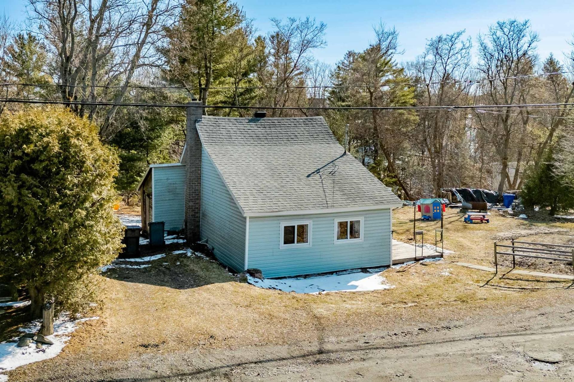 









7


Rue de la Croisée

,
Orford,




QC
J1X6Z4

